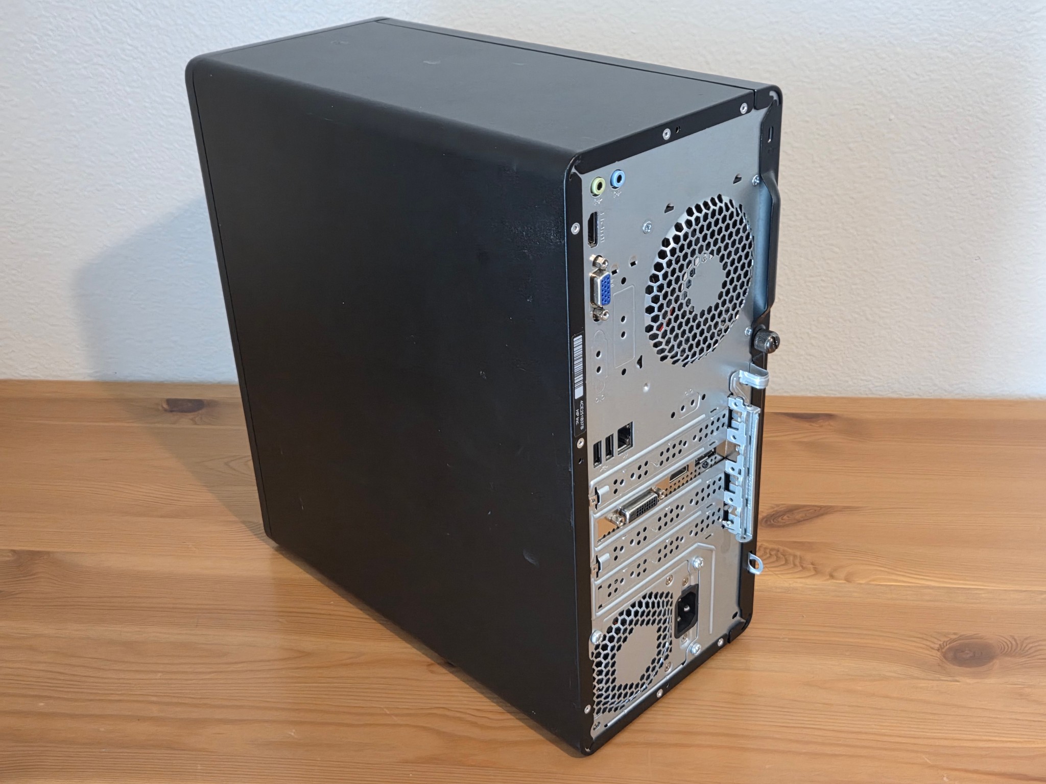 Ultra Budget Gaming Done Right! i5 10400, GTX 1050 Ti, 16GB Ram, Windows 11