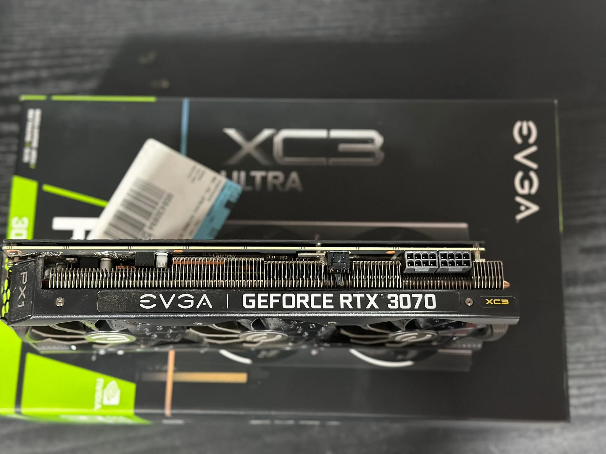 EVGA GeForce RTX 3070 XC3 ULTRA GAMING Video Card, 8GB GDDR6, iCX3 Cooling, ARGB LED Metal Backplate