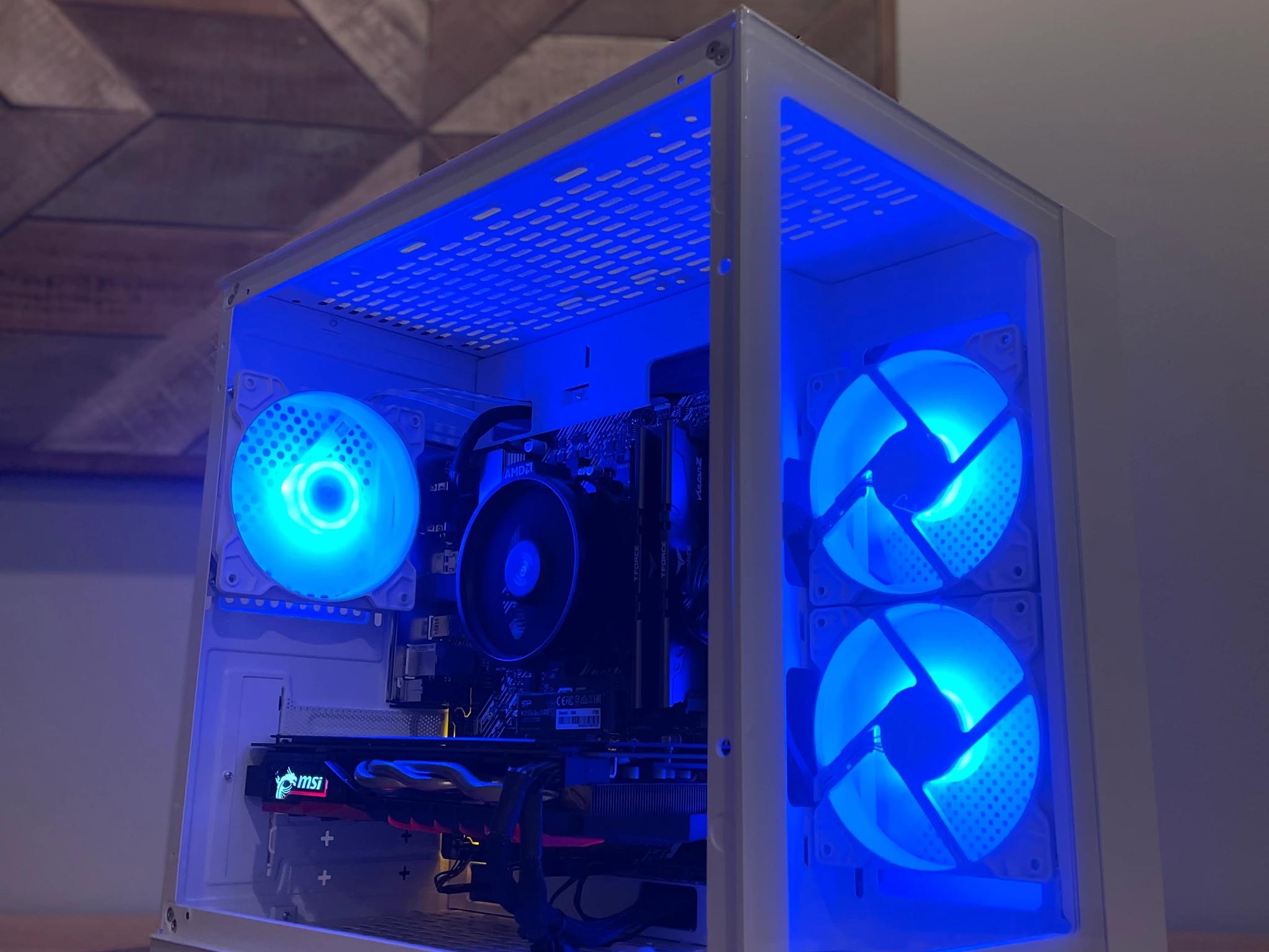 Custom Budget Gaming PC / RX 580 / Ryzen 3 1200 / 16 GB RAM / 1TB NVMe