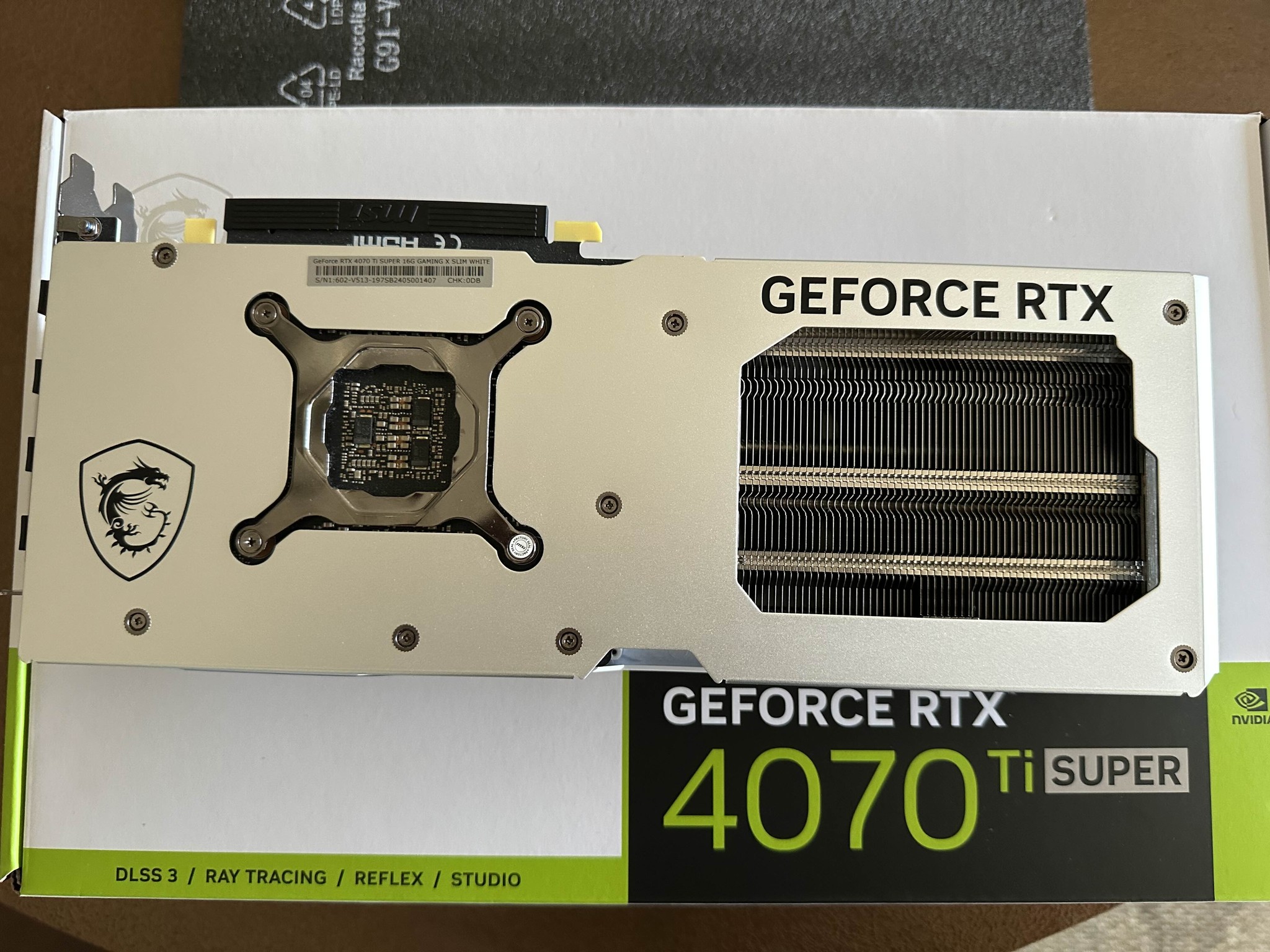 MSI RTX 4070 Ti Super Gaming X Slim White