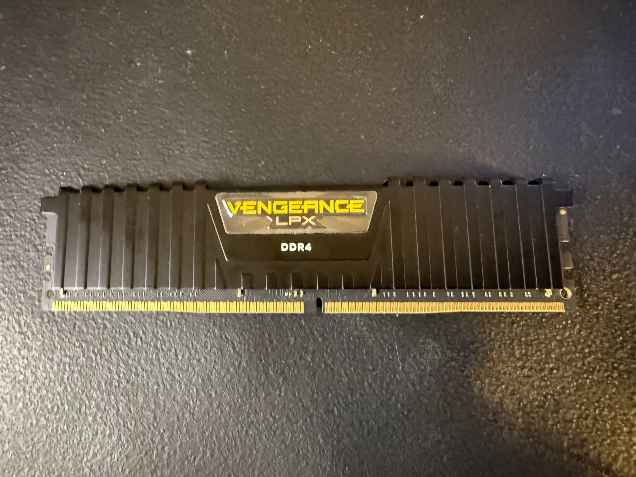 Corsair Vengeance LPX 32GB (1x32GB) DDR4 3200MHz RAM