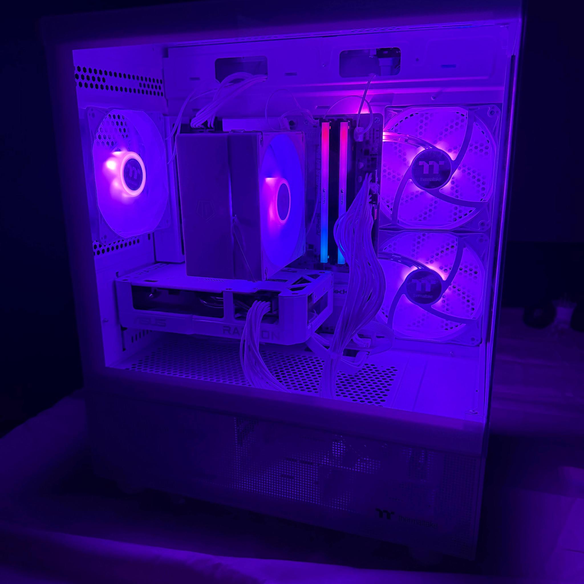 Brand New Custom Gaming PC | RX 9060 XT 16GB | Ryzen 5 9600X | 32 GB DDR5 RAM | 2TB NVMe SSD Gen 5