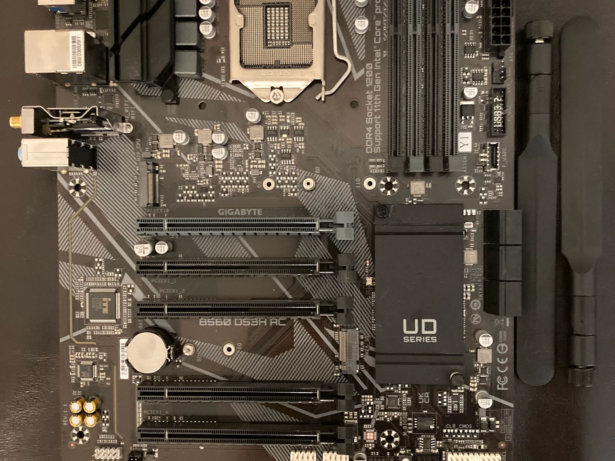 Gigabyte B560 DS3H AC ATX LGA1200 Motherboard