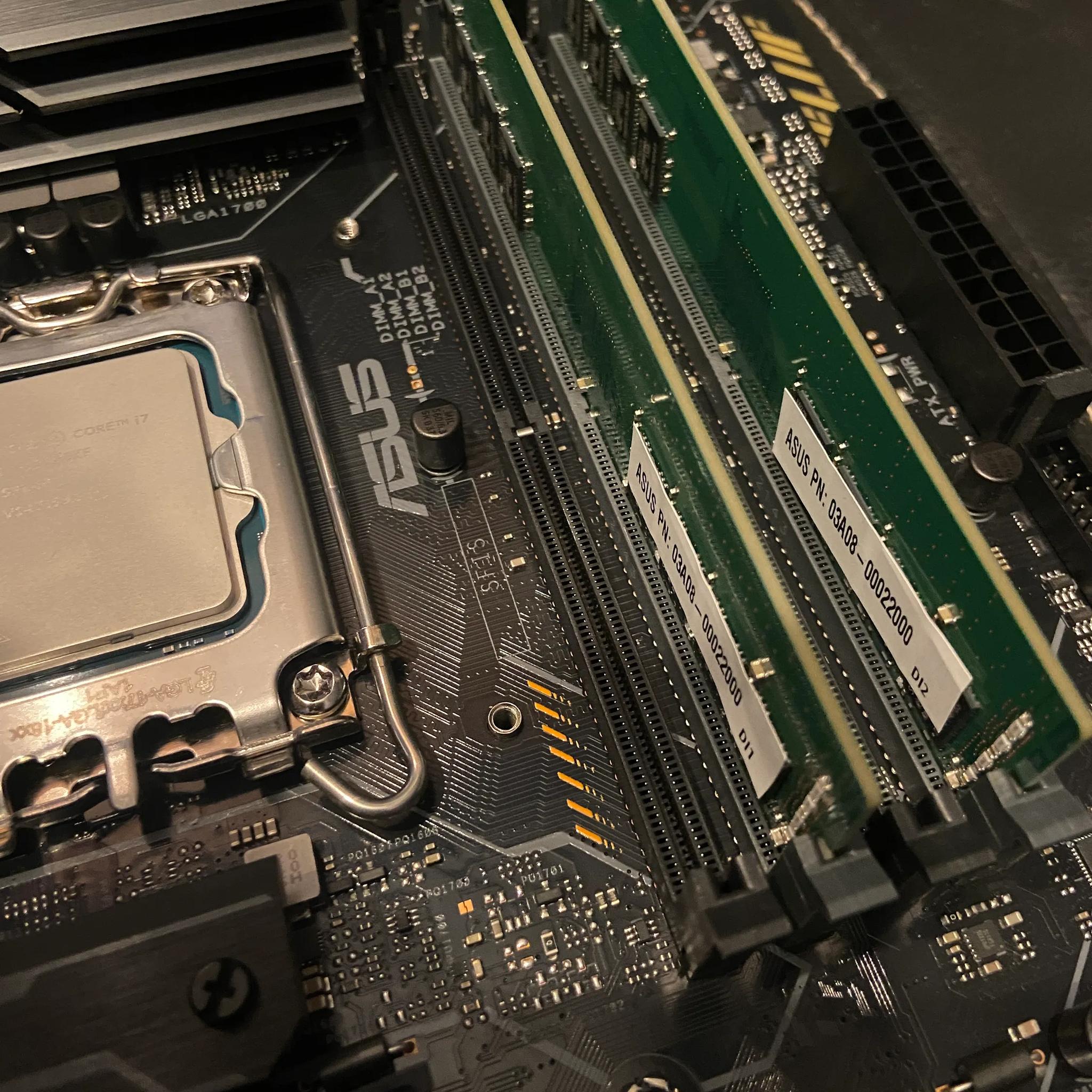 COMBO | i7 12700kf | ASUS TUF B660M-PLUS WiFi | 16GB 3200Mhz |