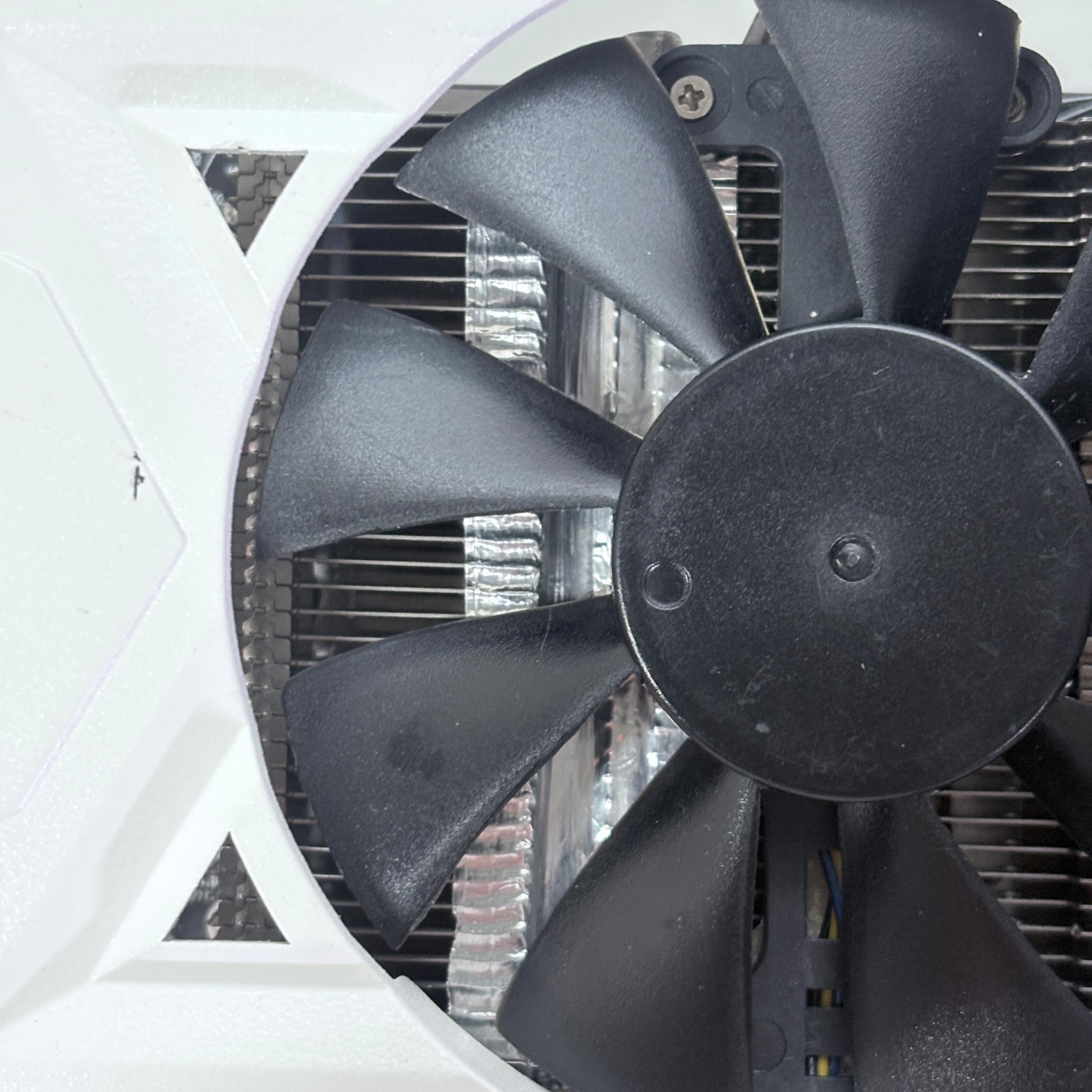 PRICE DROP! White Out PowerColor Rx 590 8gb Red Dragon Modded