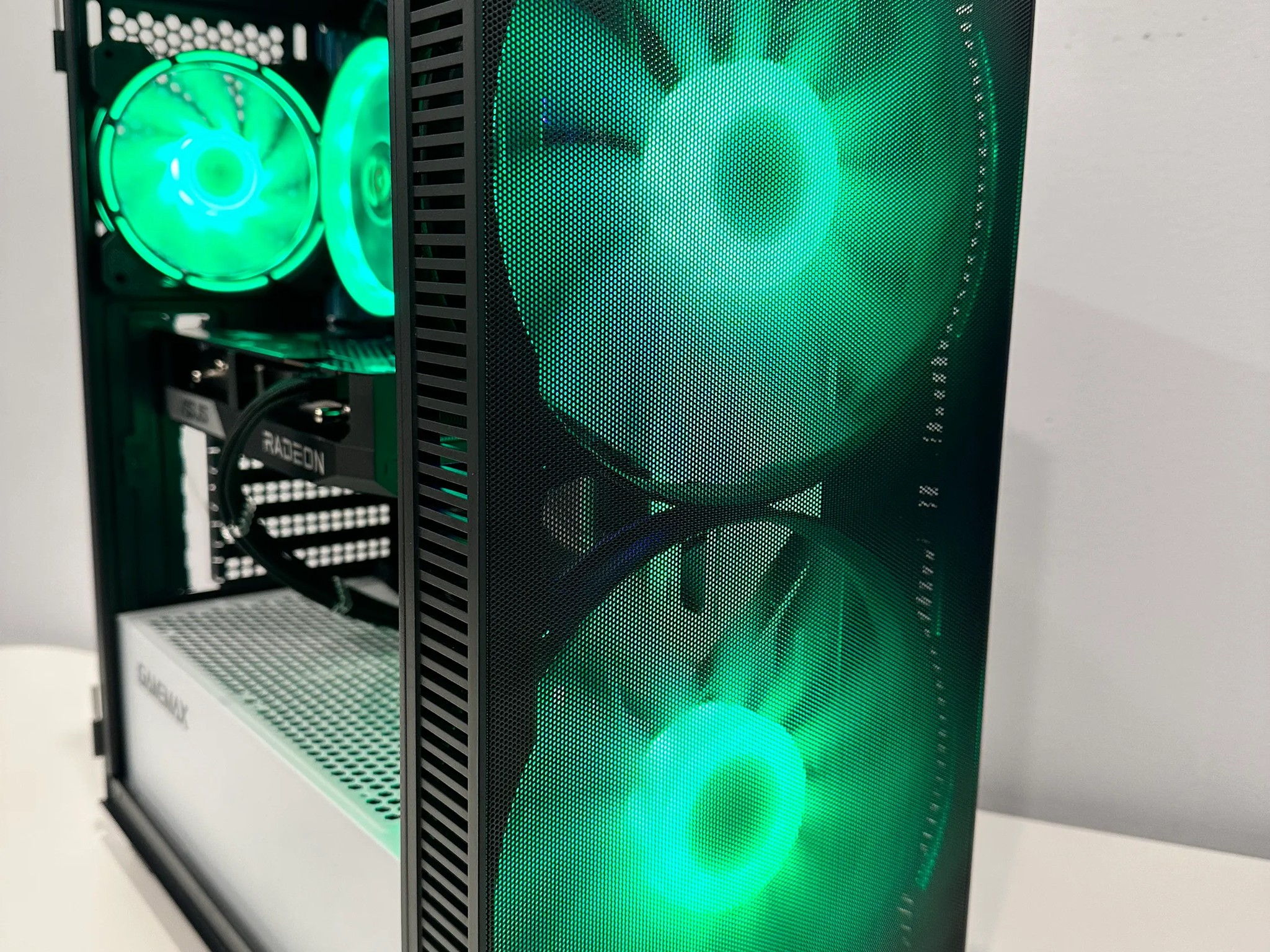 🔮Phoenix Ikki 🔮||Gaming PC-AMD RX 6600  8GB-AMD Ryzen 5 5600G-1TB NVME SSD-16GB DDR4 RAM