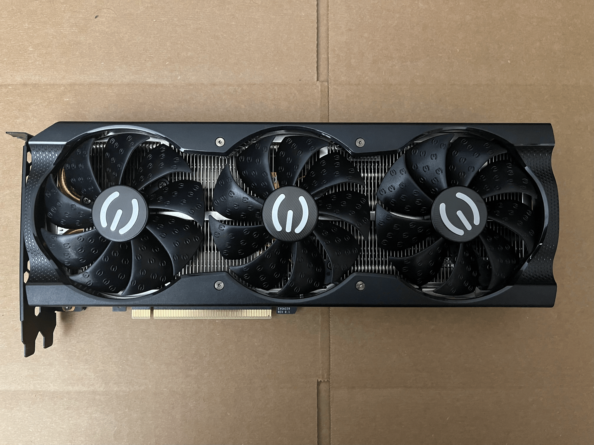 EVGA GeForce RTX 3070 XC3 ULTRA GAMING, 08G-P5-3755-KR