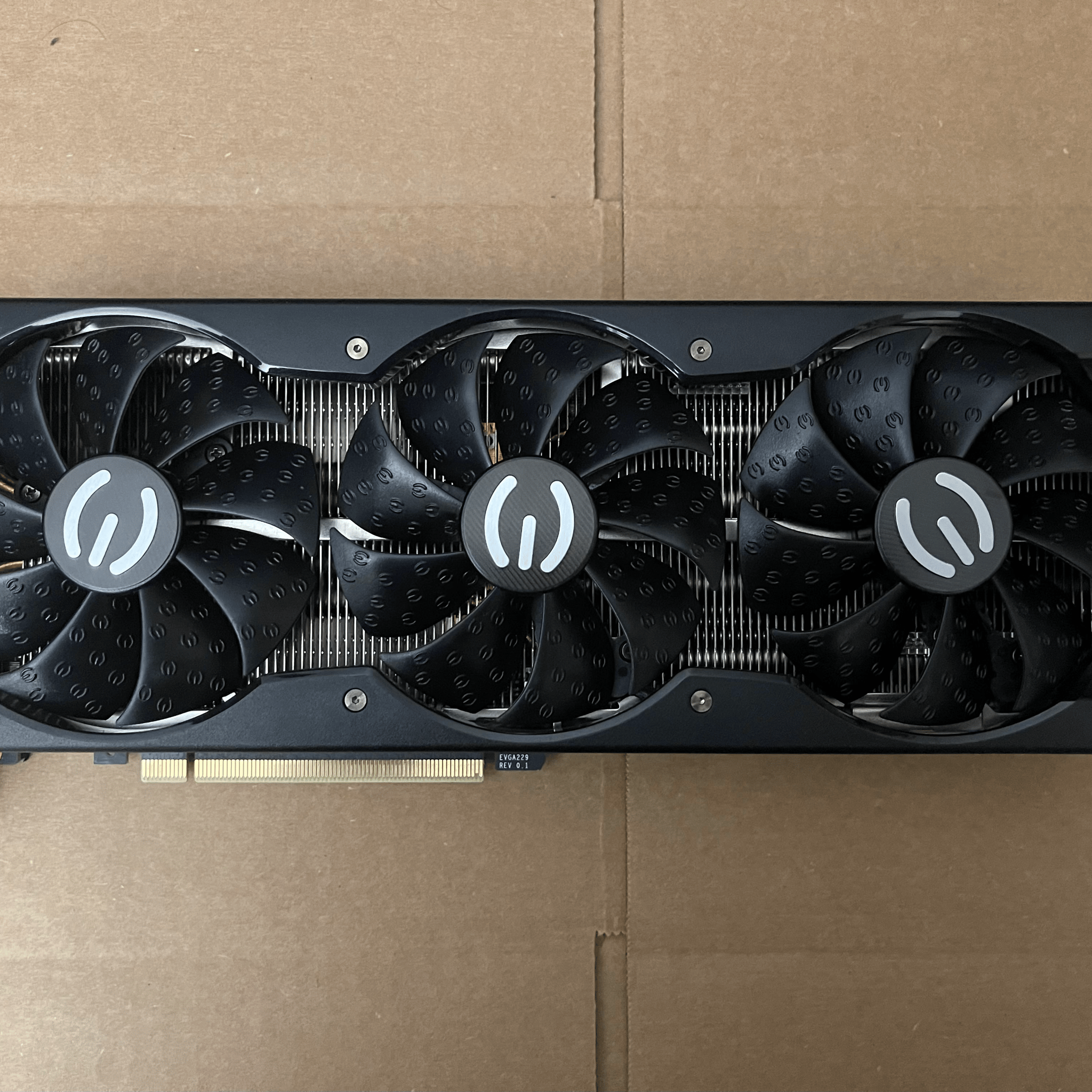 EVGA GeForce RTX 3070 XC3 ULTRA GAMING, 08G-P5-3755-KR