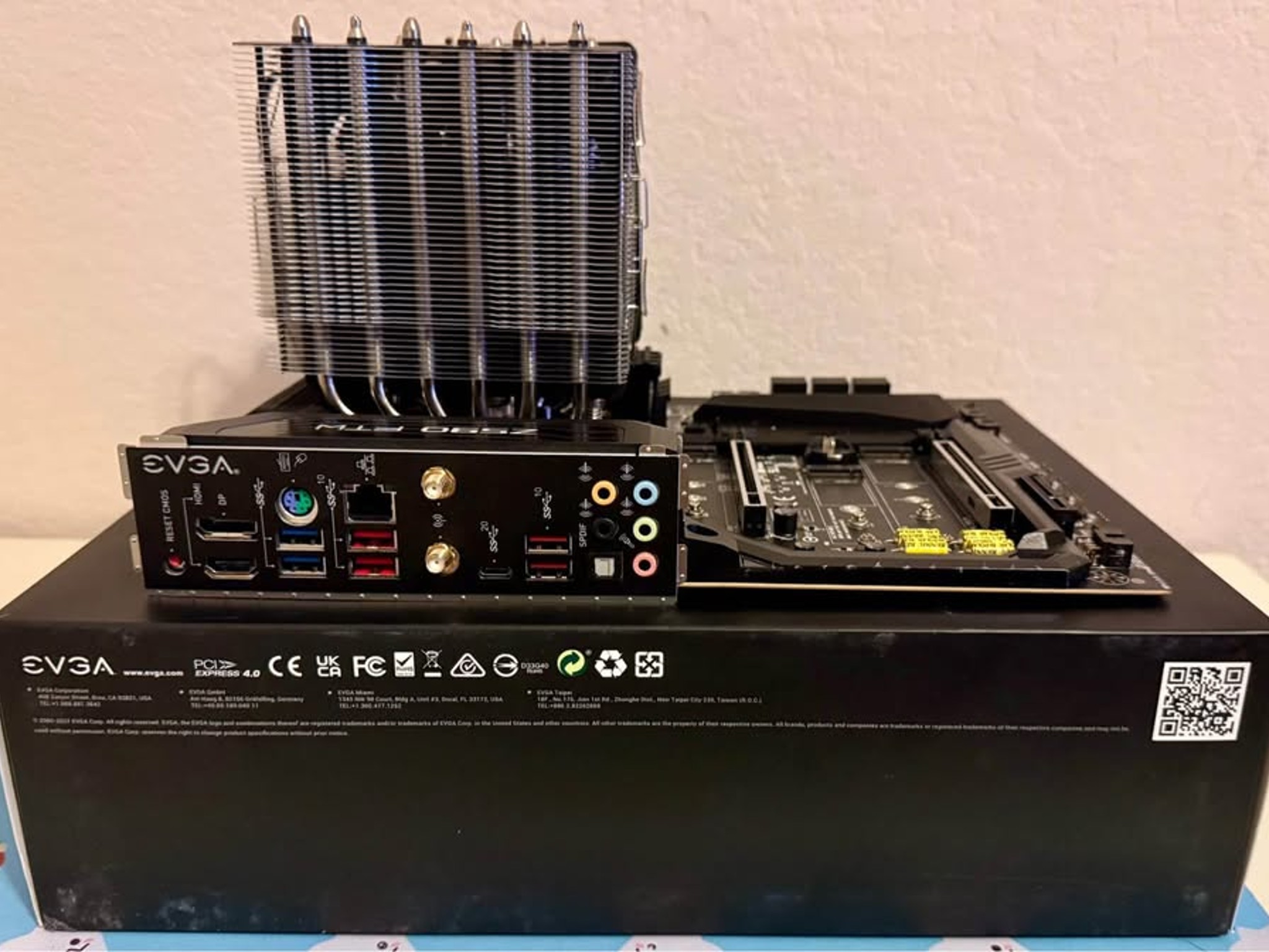 EVGA Z590 FTW Motherboard | Intel i7 11700k CPU | Corsair DDR4 32GB RAM | PA120 Air Cooler