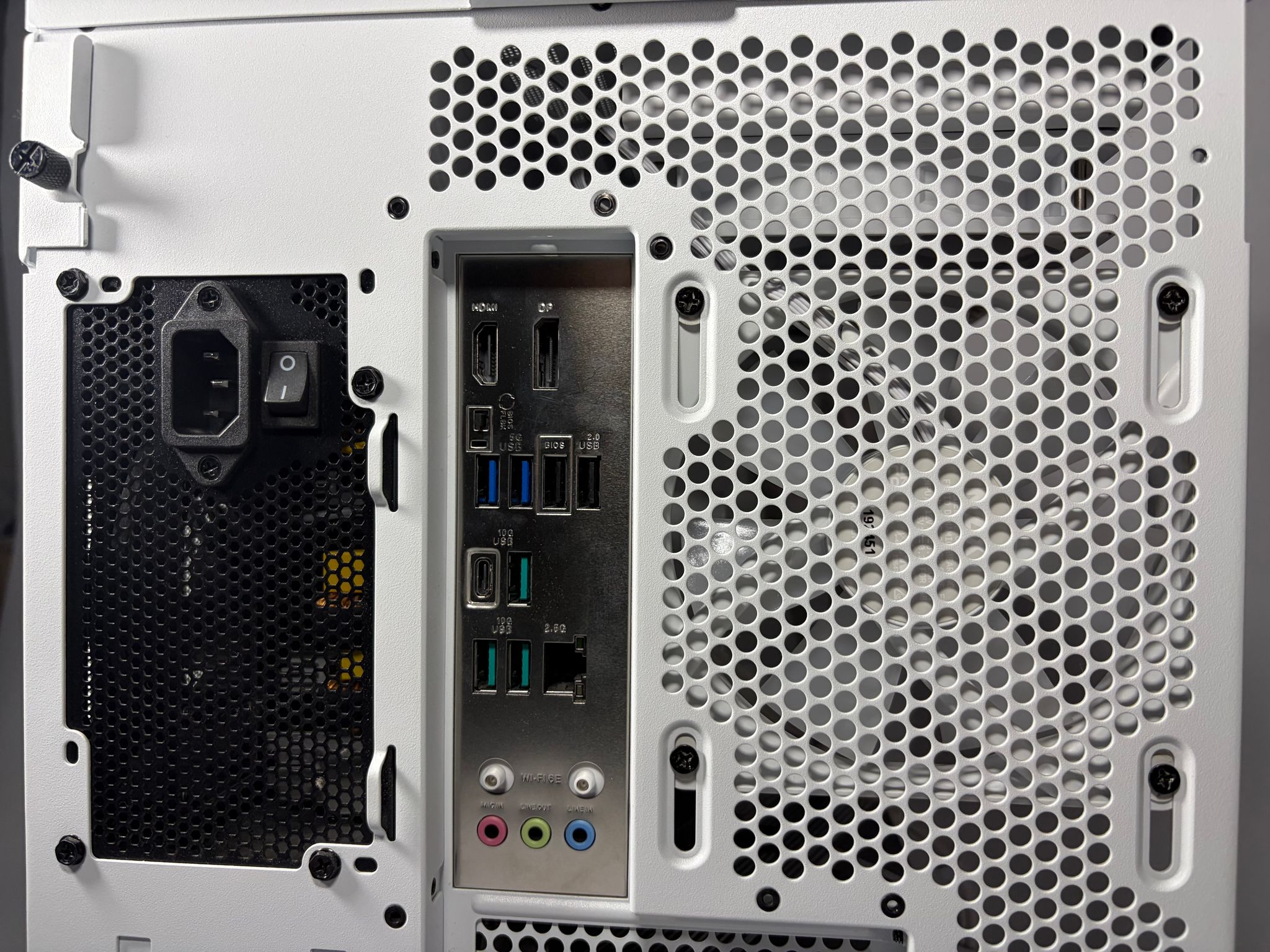 ❄️ Gaming PC | RTX 5060 Ti/ R5 8600G/ 32GB DDR5/ 1Tb Storage/ NZXT H6 White