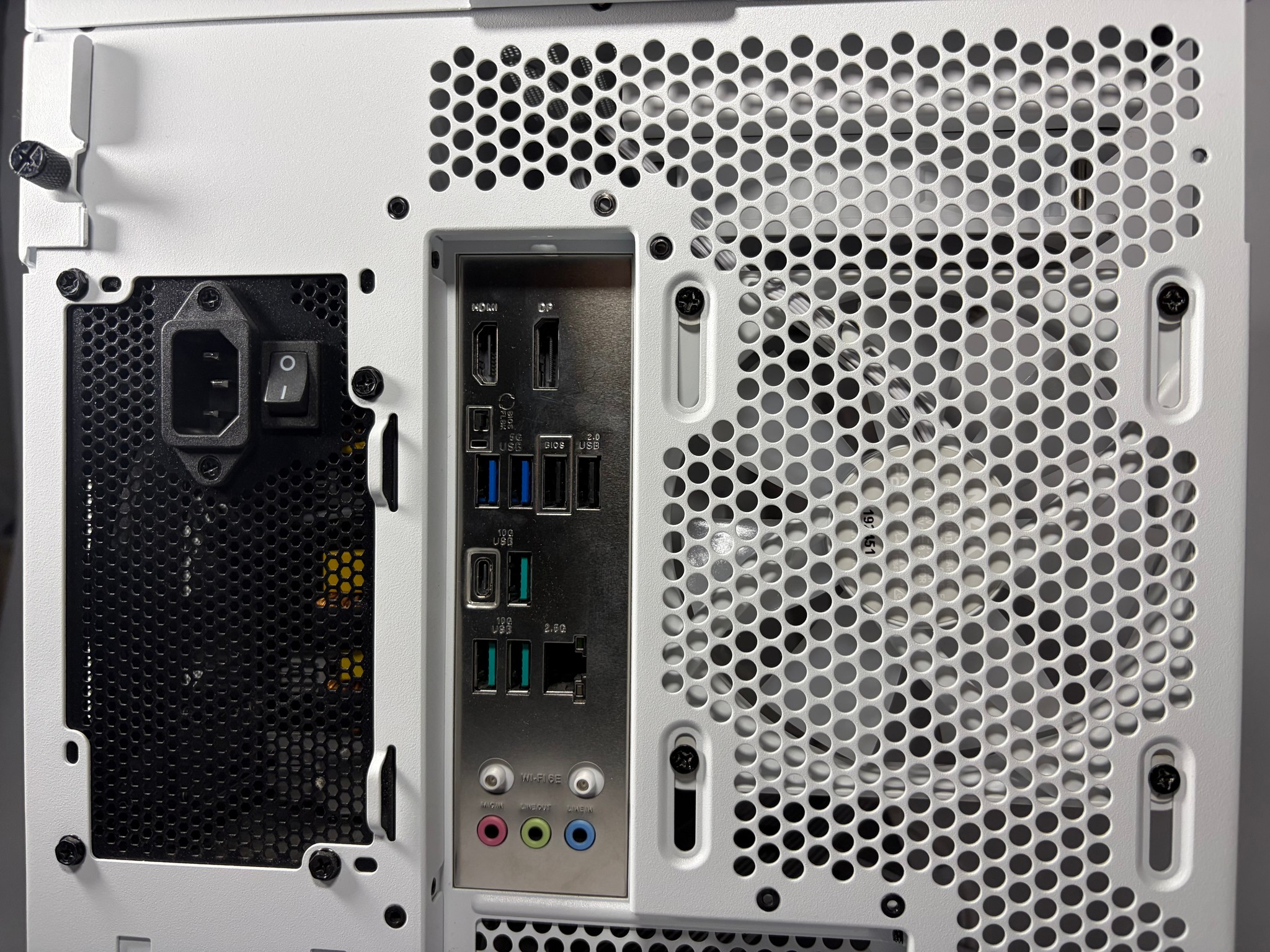 ❄️ Gaming PC | RTX 5060 Ti/ R5 8600G/ 32GB DDR5/ 1Tb Storage/ NZXT H6 White