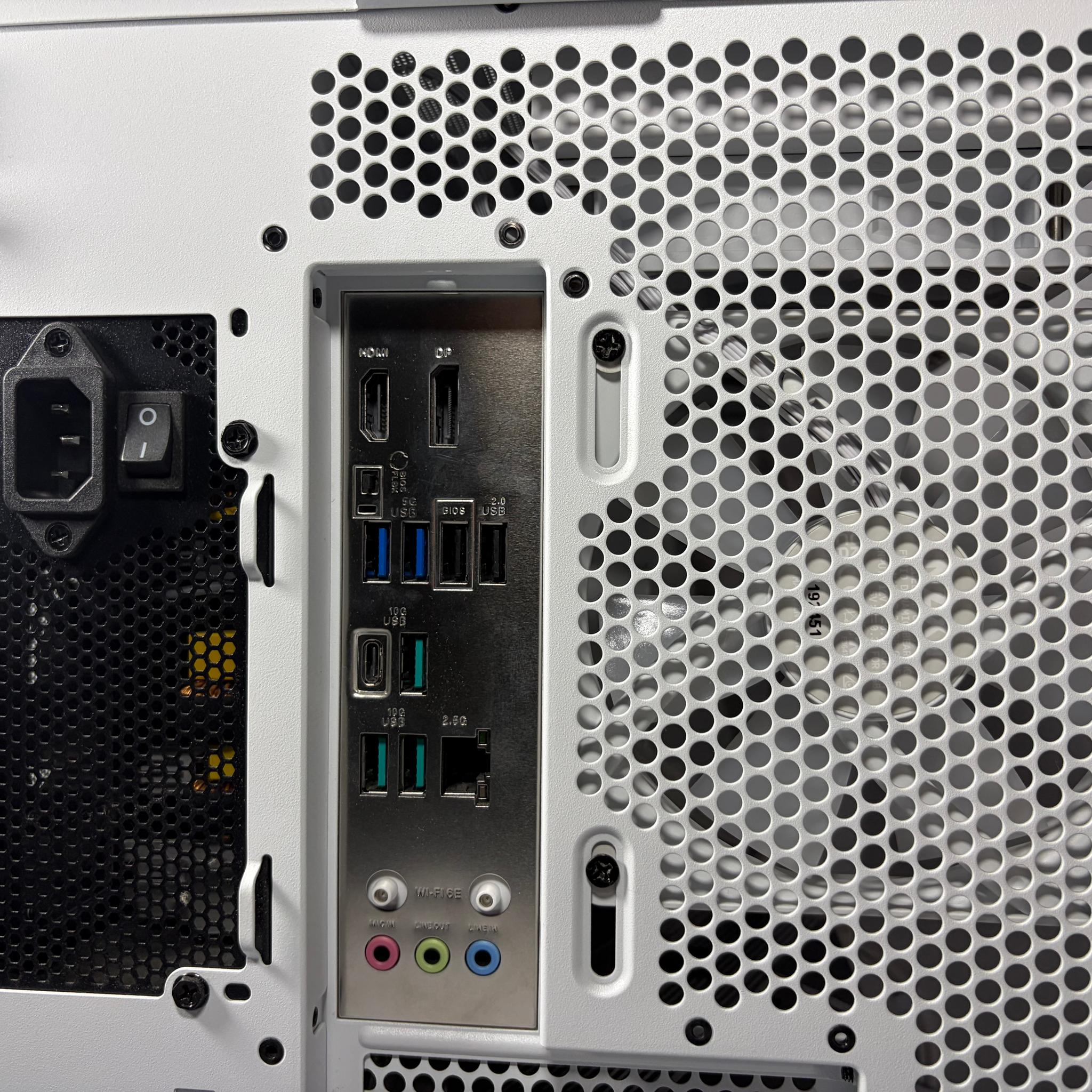 ❄️ Gaming PC | RTX 5060 Ti/ R5 8600G/ 32GB DDR5/ 1Tb Storage/ NZXT H6 White