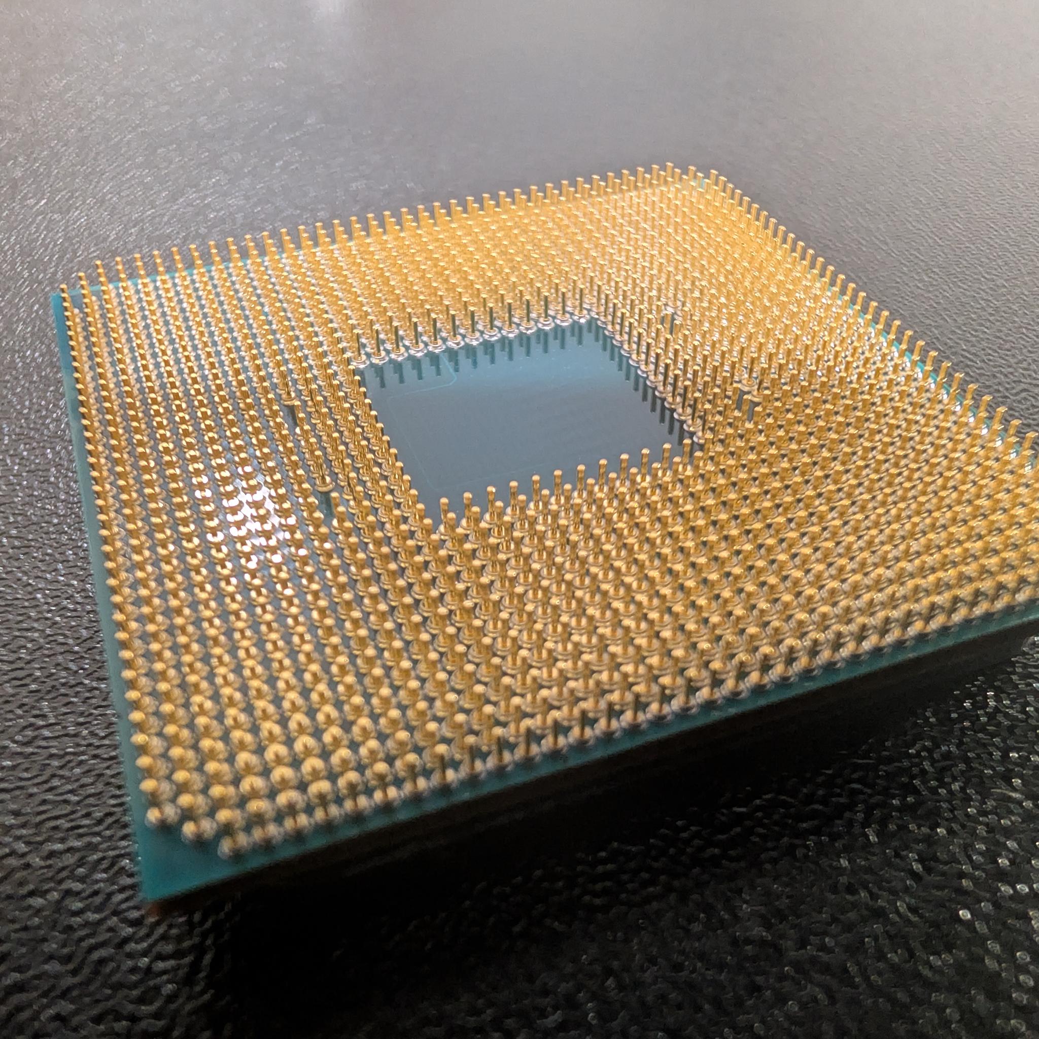 AMD Ryzen 5 Pro 2400GE With Radeon Vega 11 Graphics