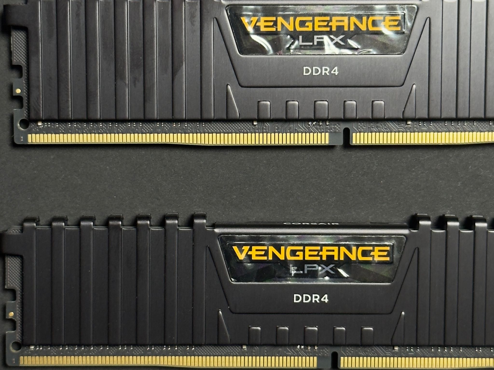 MOTHERBOARD CPU RAM COMBO 32GB DDR4 + SSD