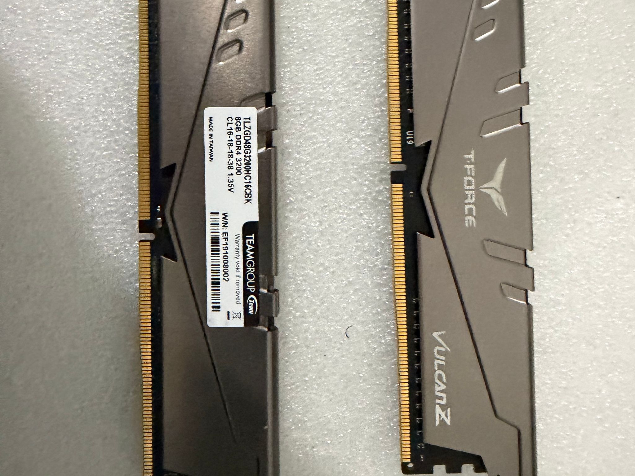 T-Force VulcanZ 16GB C16 3200 MT/s DDR4 Free Shipping