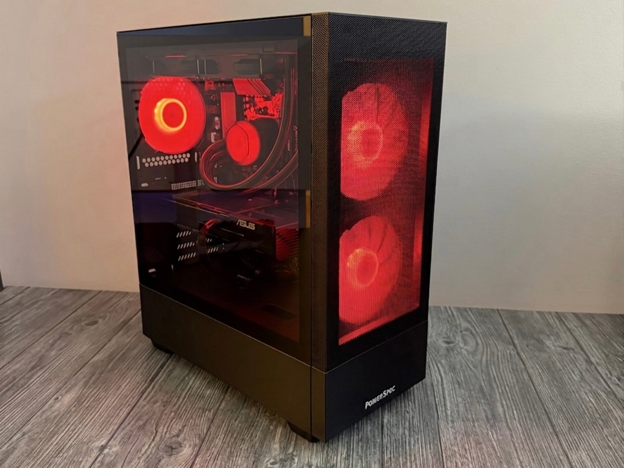RTX 5050 8GB OC • RYZEN 5 5500 • B550 WIFI • 16GB DDR4 • 512GB SSD • 240MM AIO NEW CUSTOM GAMING PC