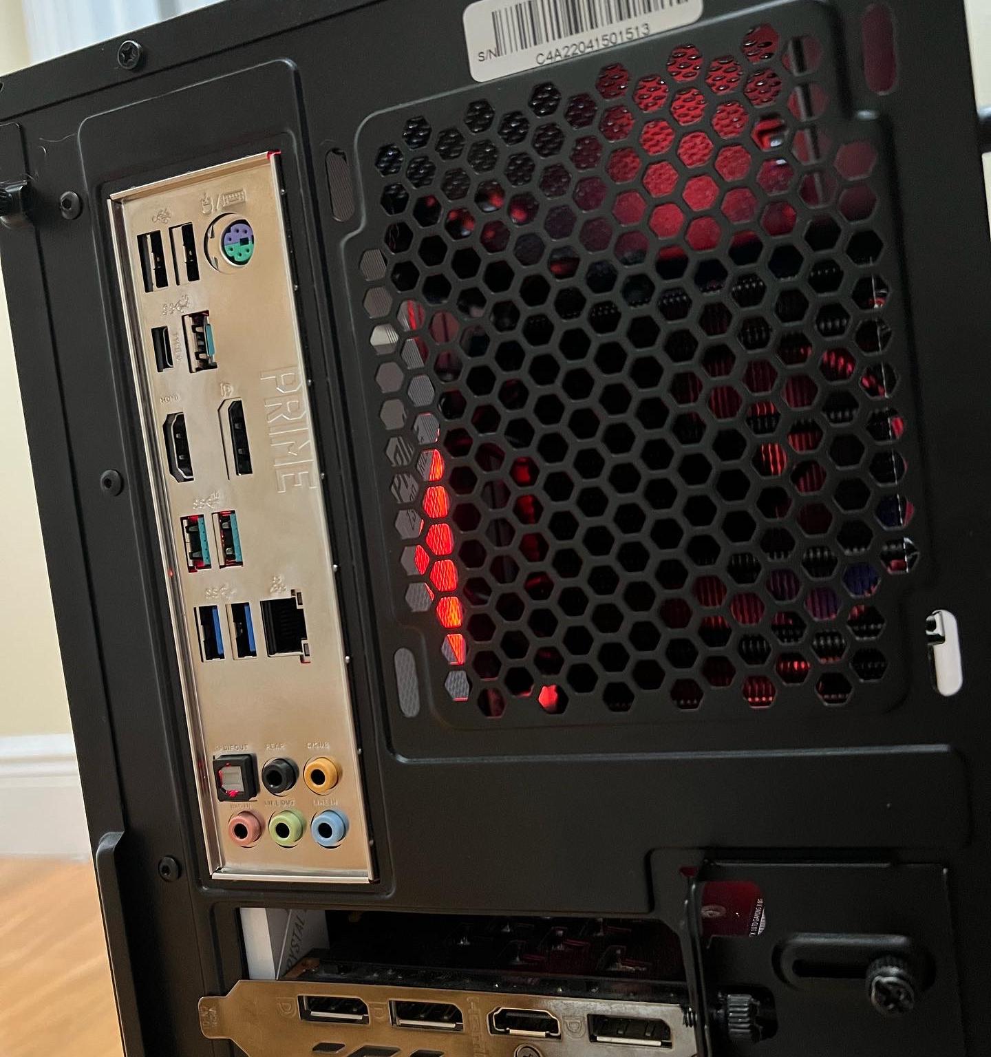 Red Liner (GTX 1070 + I5 9600KF)