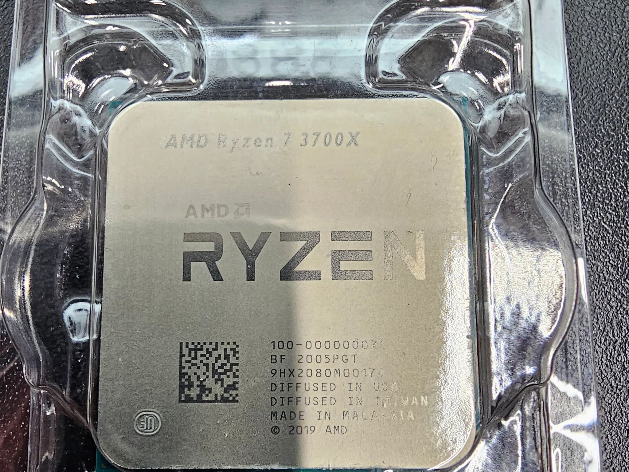 Ryzen 3700X
