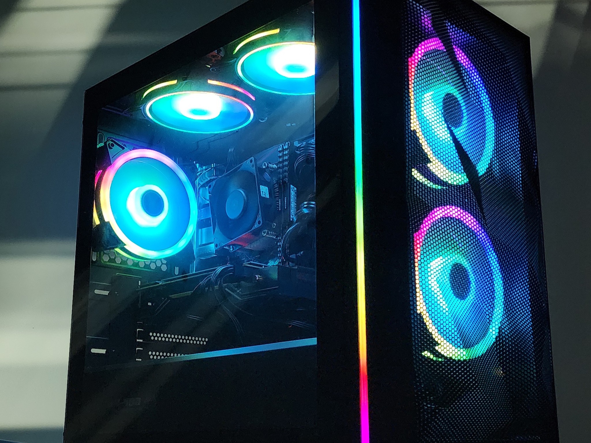 Gaming PC i7-7700 16GB RAM 256GB SSD+1TB HDD RX 5500 XT 4GB Windows 11 Computer