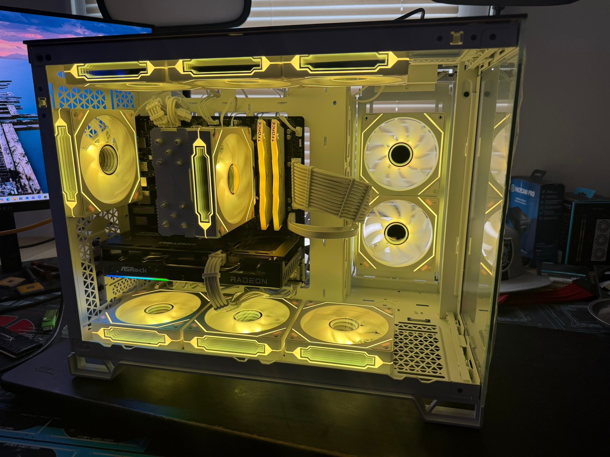🖥️ Custom White RGB Gaming PC| 5 7500F |  9060XT  | 32GB RAM  |  Ultra-Cooled | 🖥️