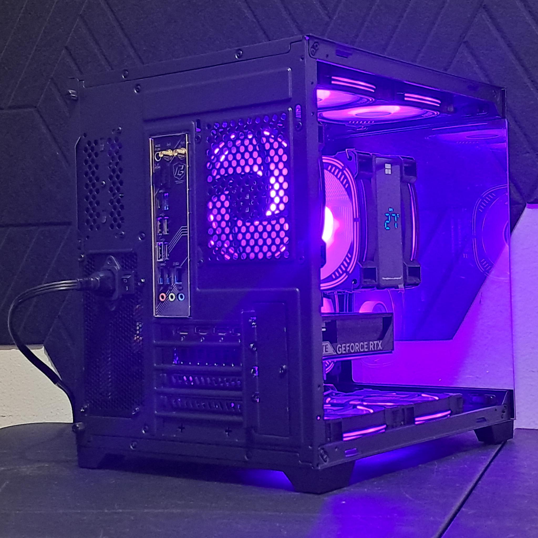 Airflow King 👑 RTX 5060 | Ryzen 5 8400F | 32GB DDR5 | Digital CPU Display | 1TB SSD | WiFi!