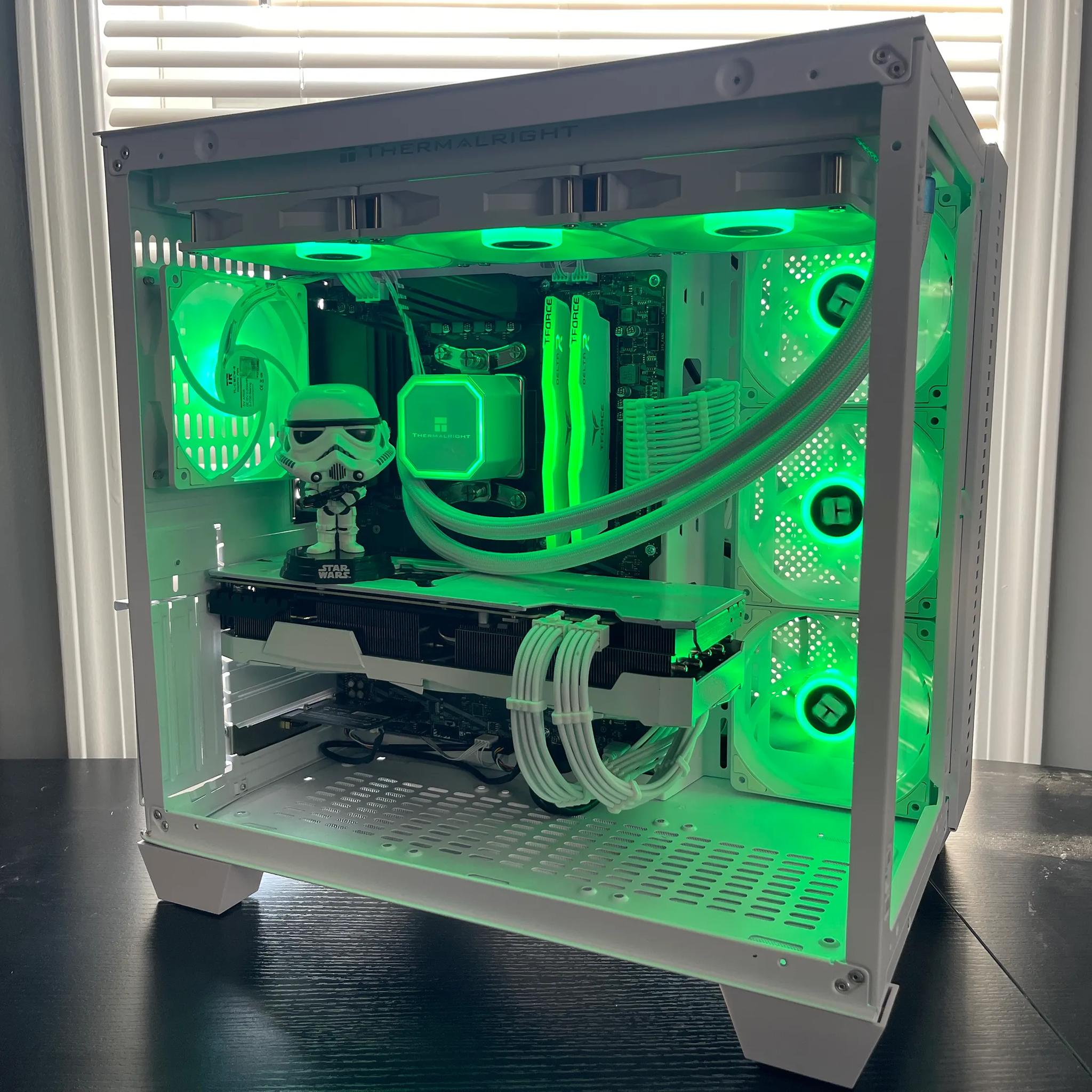 ⚪Stormtrooper⚫🌊Liquid Cooled🌊 RTX 3080 | Ryzen 7 5800X | 1TB NVME | 32GB RAM