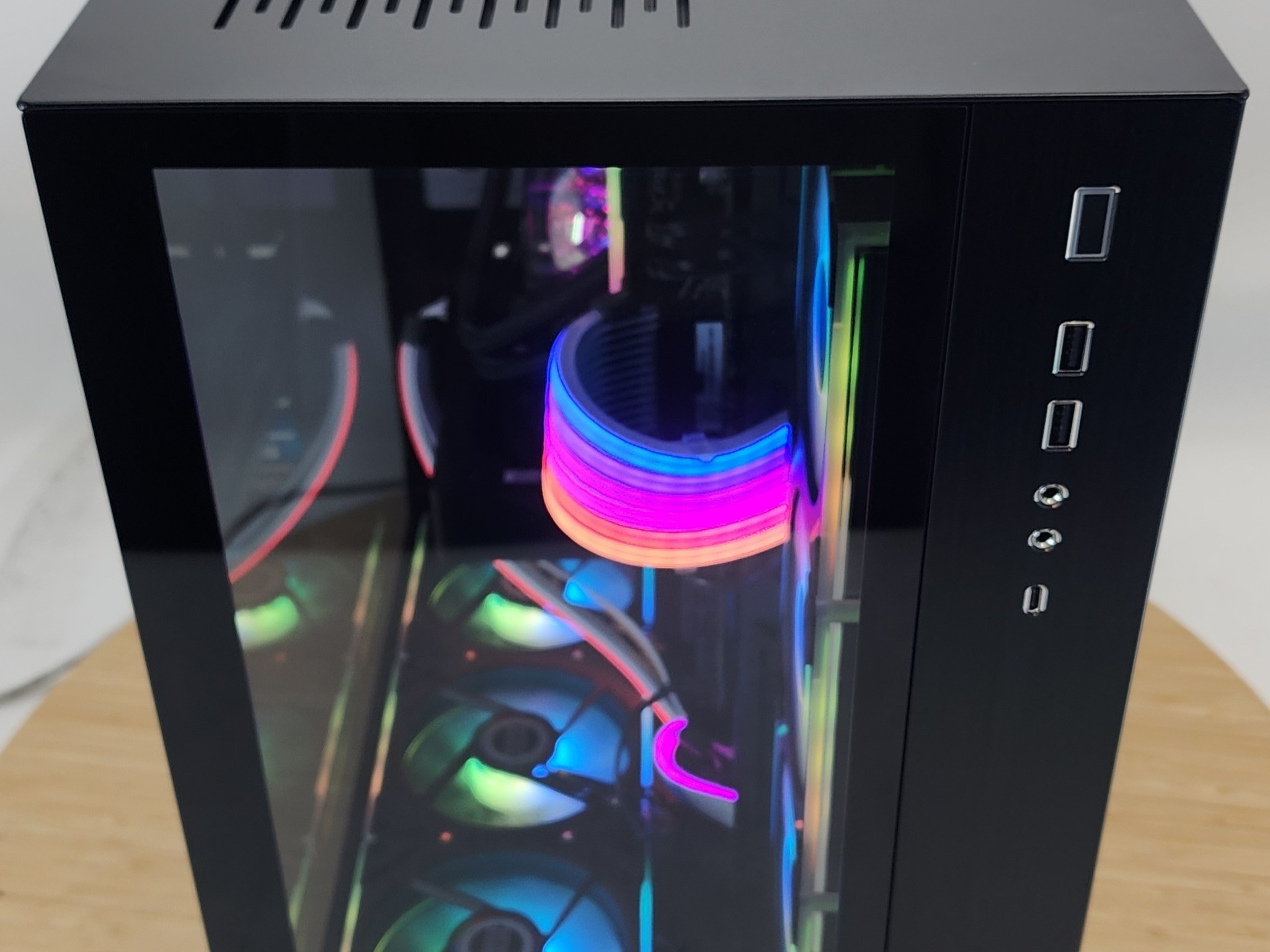 Gaming PC Ryzen 5 7600X3D 16GB RAM 1TB SSD RTX 5060  8GB Windows 11 Computer