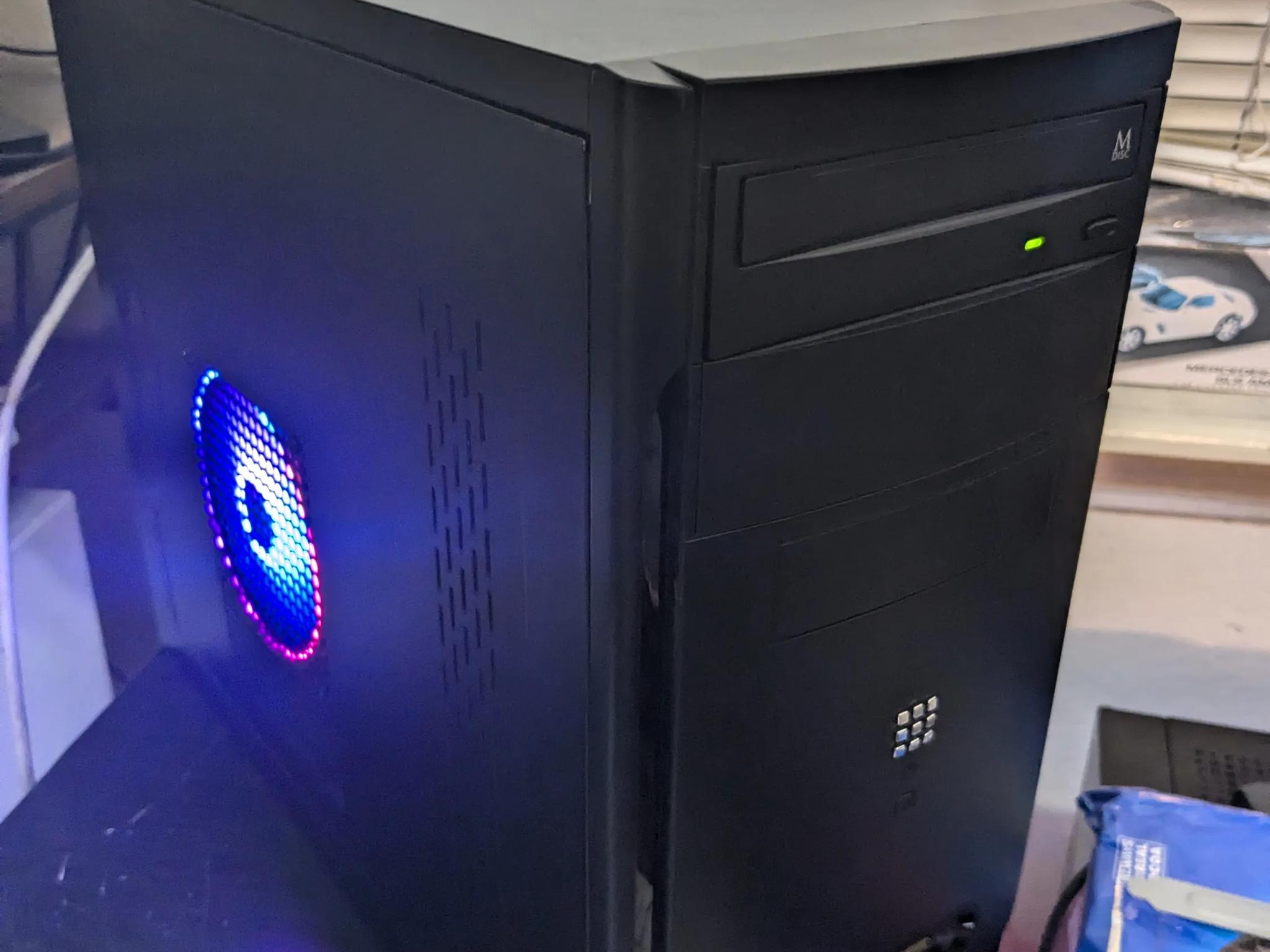 Entry Level | i5-4670, 16GB RAM, RX 570 8GB, 400GB SSD, Win10