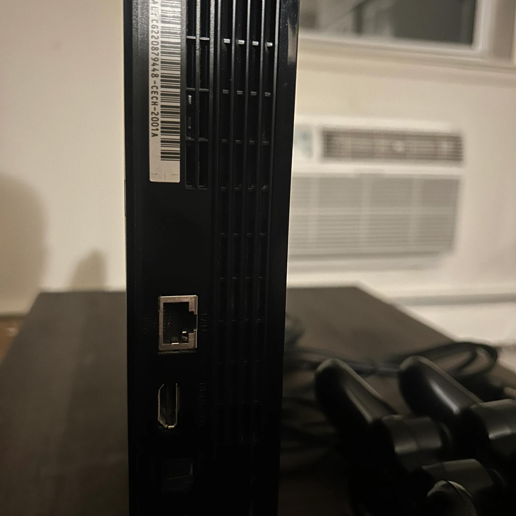 PS3 Slim 1TB SSD upgraded,  CFW 4.86, 2 Controllers, Charging Station