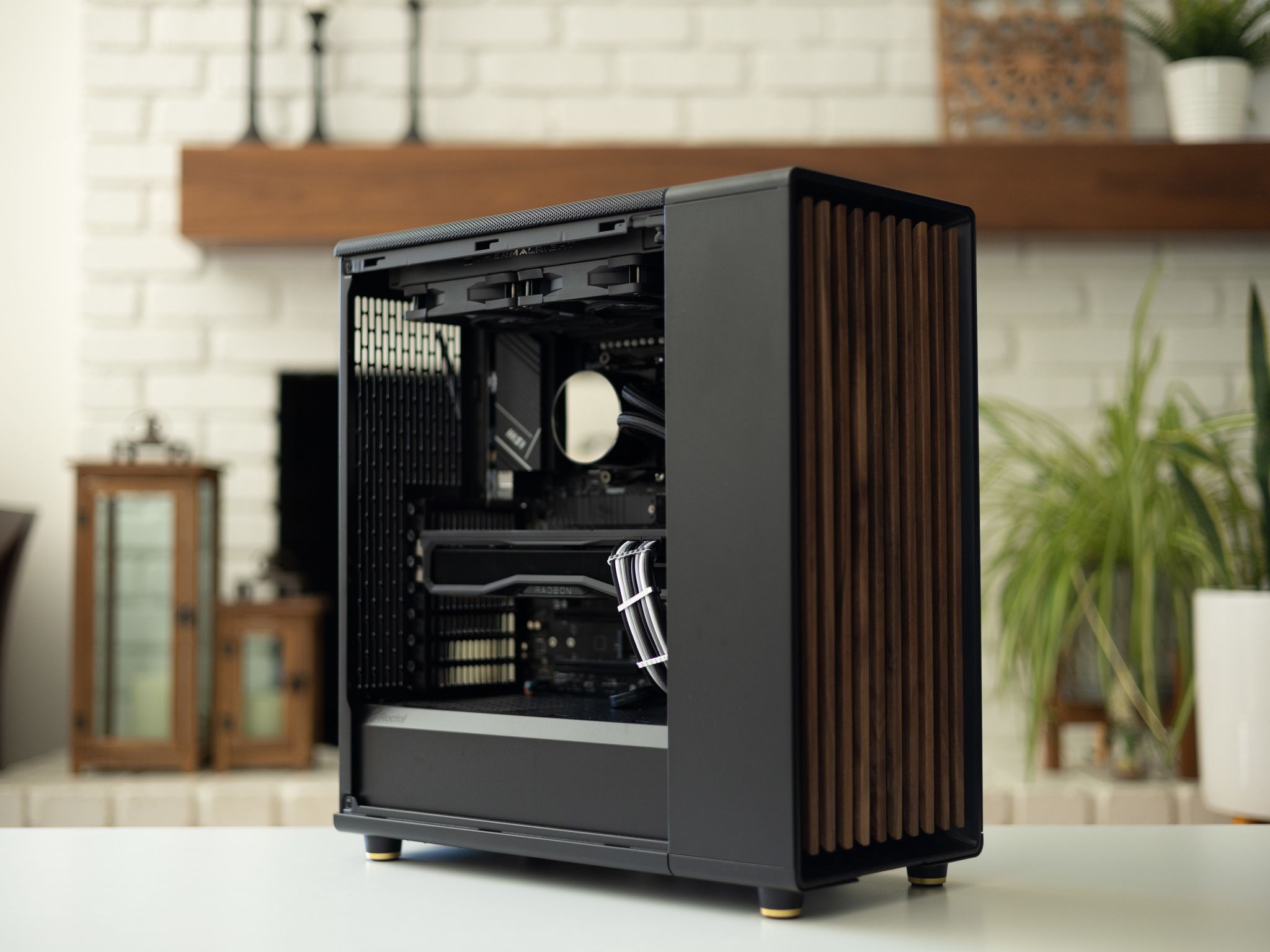 RX 7900 XT, Ryzen 7 7700, 32gb 6000mhz, 2TB NVME, WiFi, High End 1440p/4k Gaming PC
