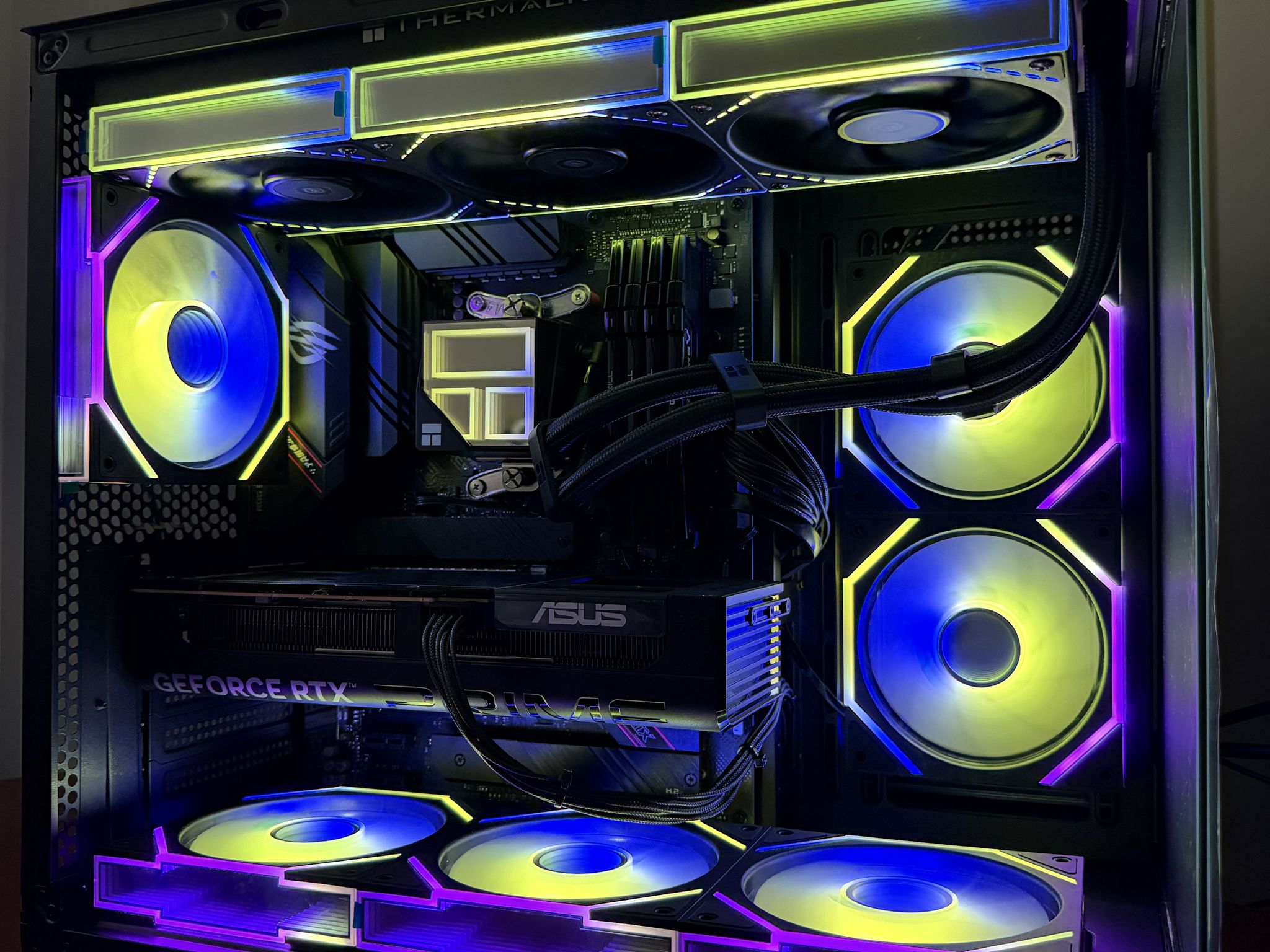 "Noob Crusher V2" Ryzen 7 3700X, RTX 5060 8GB, 32GB DDR4, 1TB Gen4 NVMe