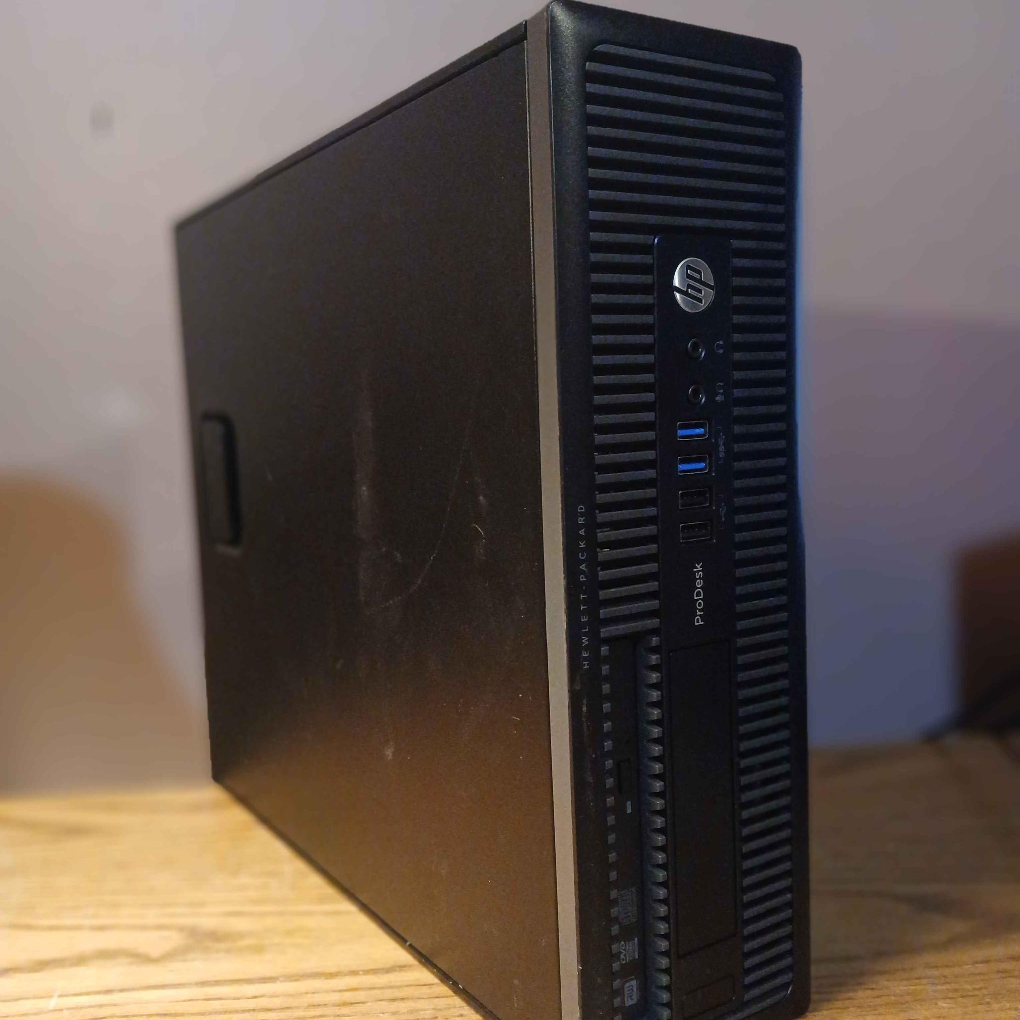 Radeon PRO WX2100 i5-4670 Gaming/Workstation SFF pc