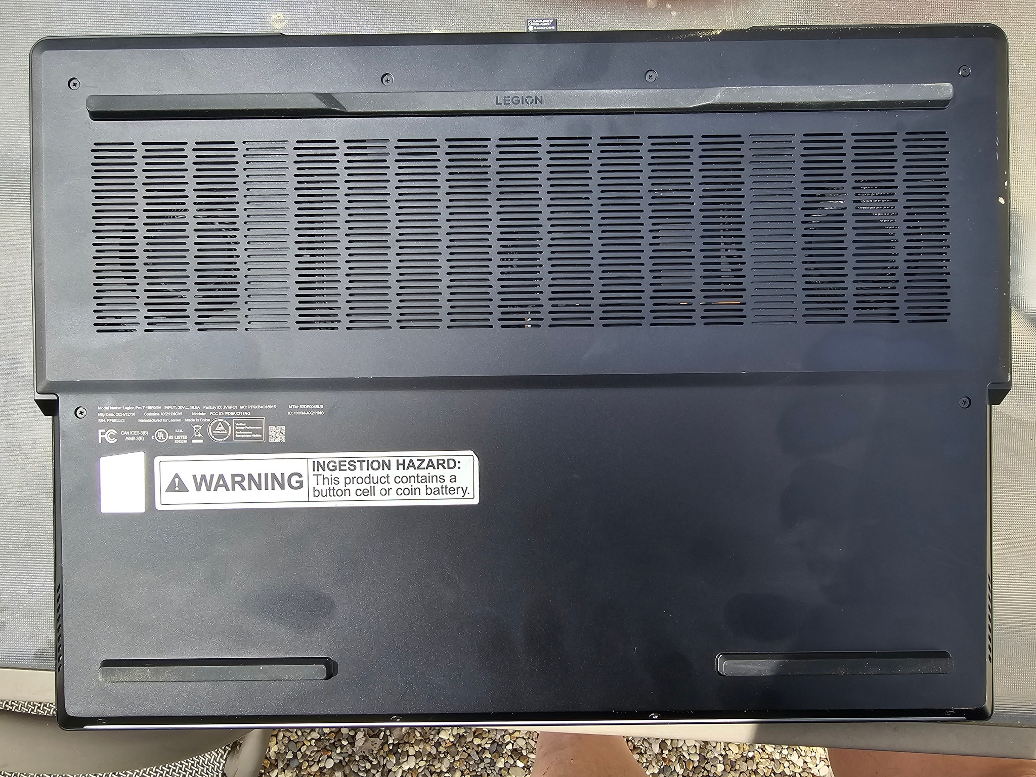 Lenovo Legion Pro 7 16IRX9H 4080 Gaming Laptop