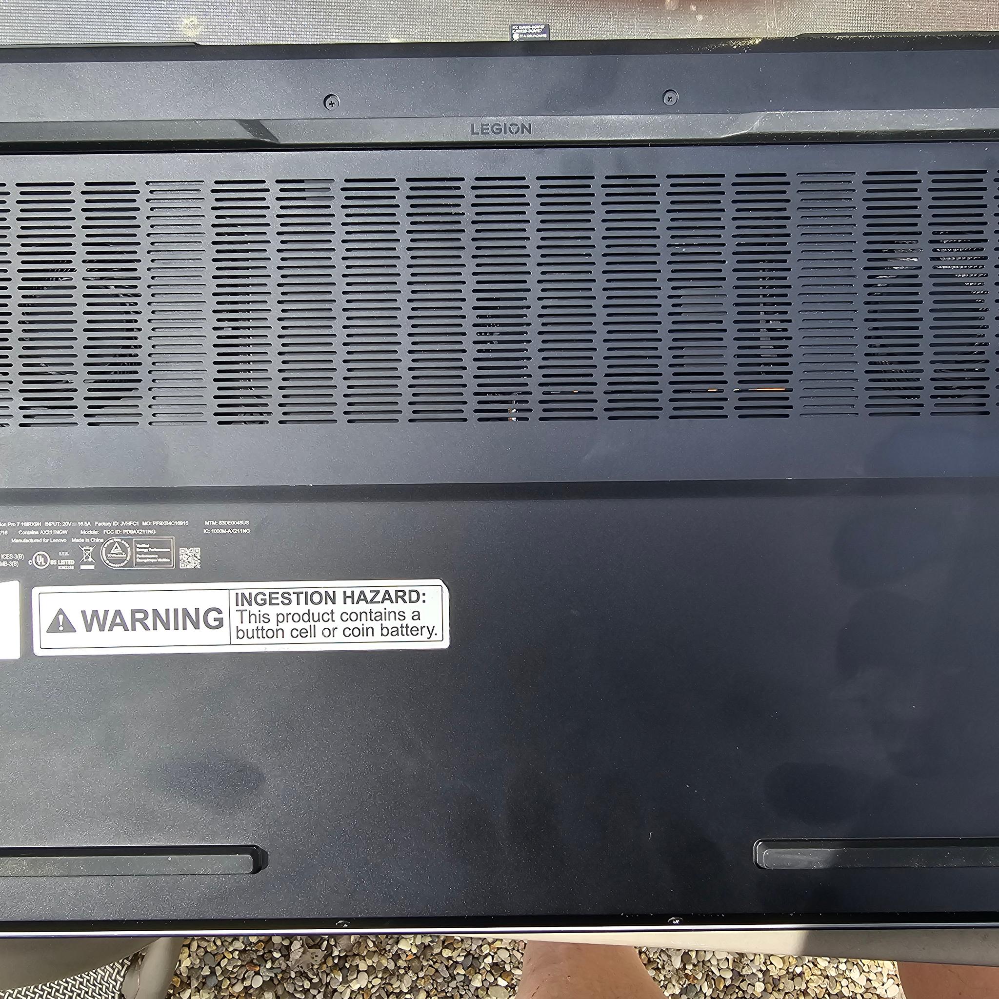 Lenovo Legion Pro 7 16IRX9H 4080 Gaming Laptop