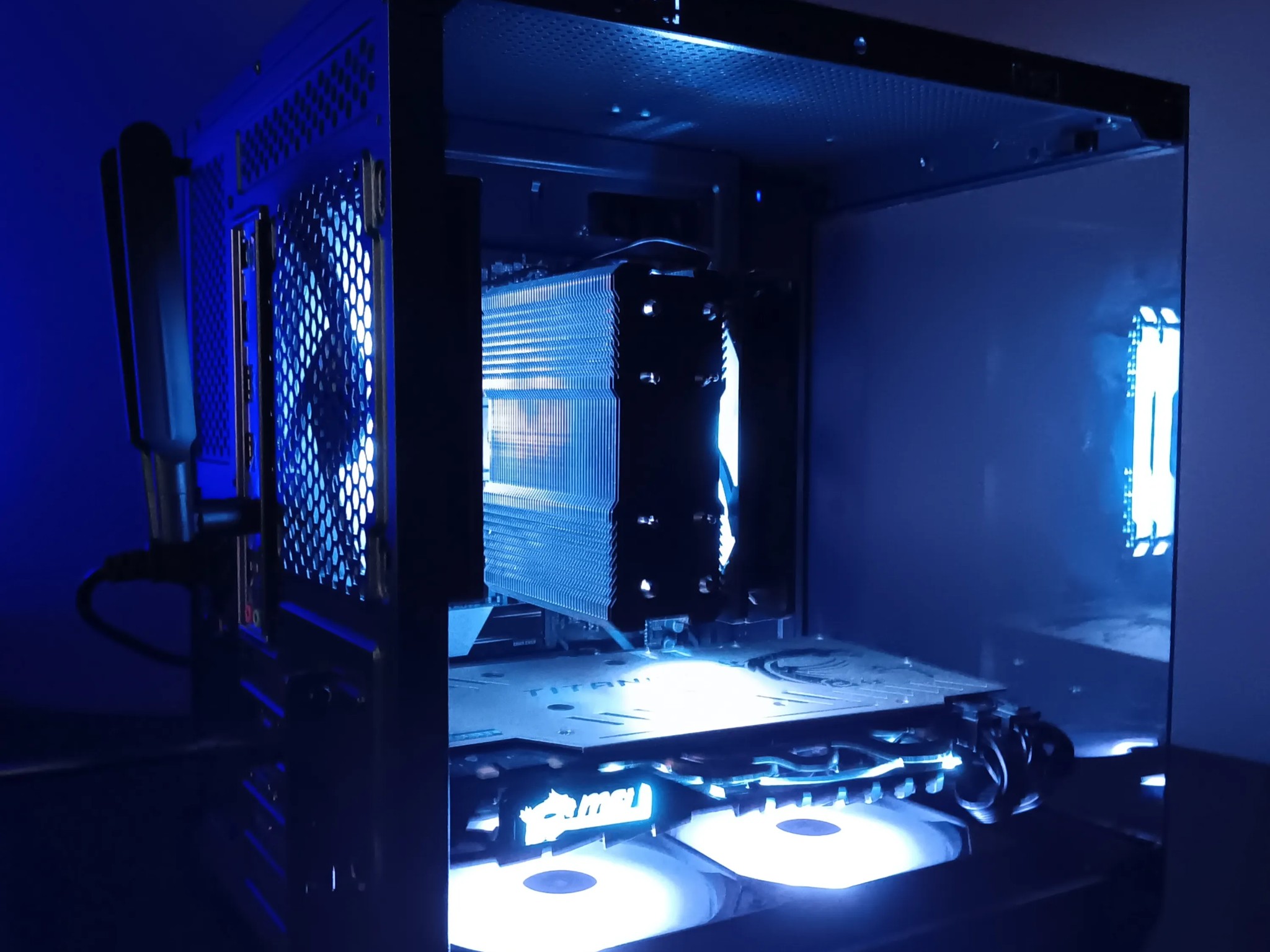 Fast 1080p Gaming PC GTX 1070 Ti | Ryzen 5 3600x | 16 GB RAM | 1 TB SSD | WiFi, Bluetooth & Ethernet