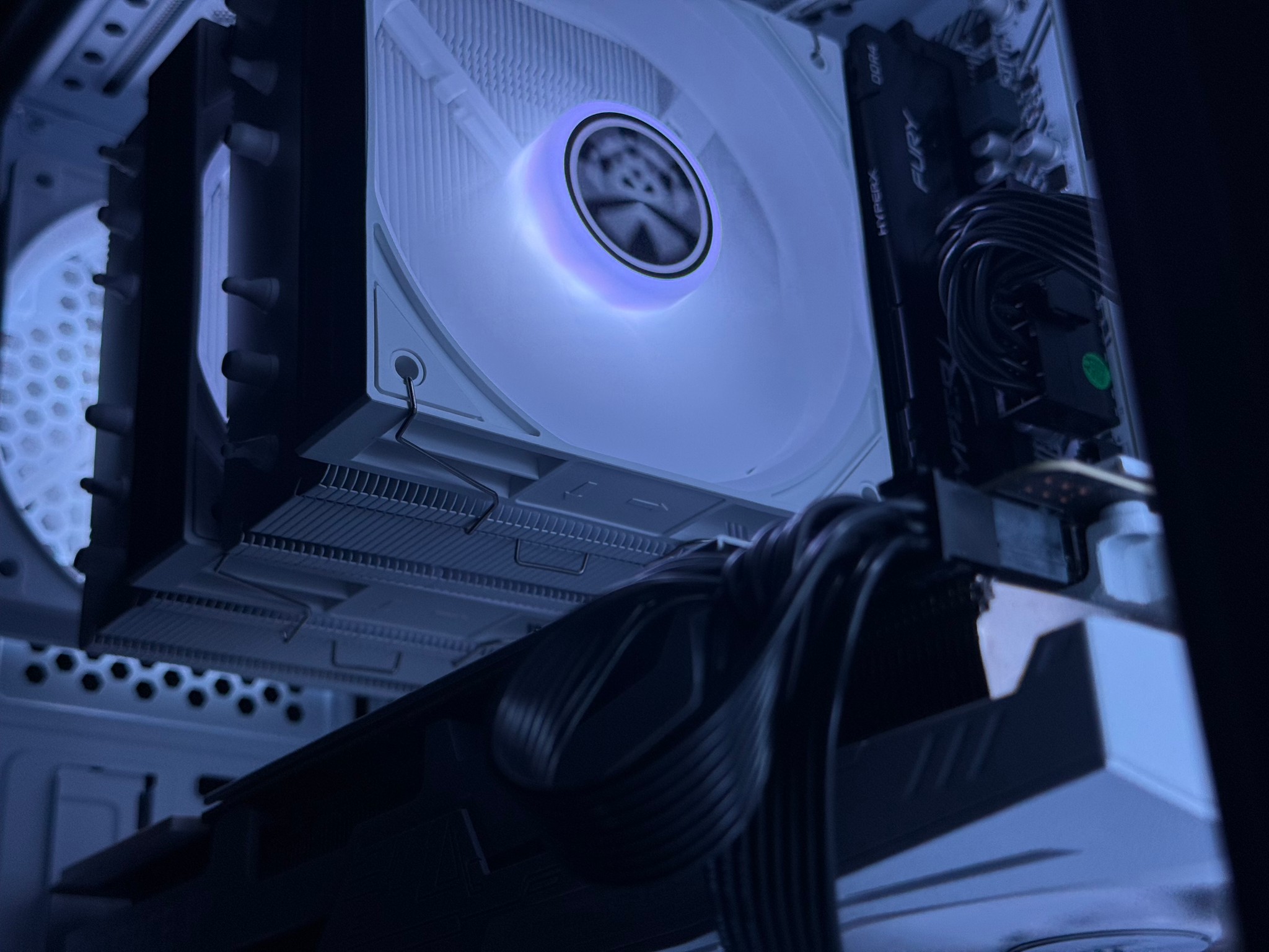 White RTX 2080 SUPER Gaming PC | Ryzen 5 3600 | RGB | Win 11 Pro