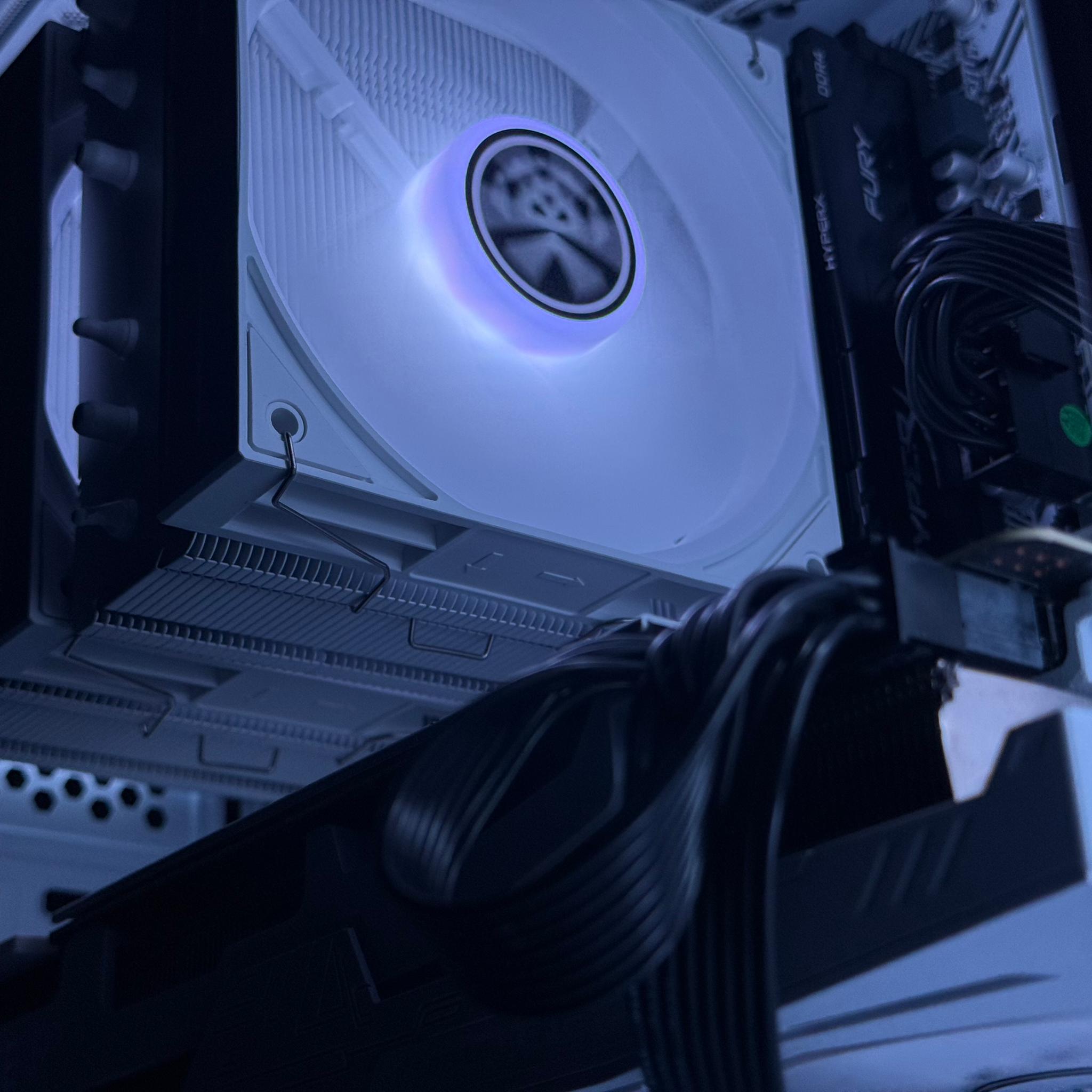 White RTX 2080 SUPER Gaming PC | Ryzen 5 3600 | RGB | Win 11 Pro