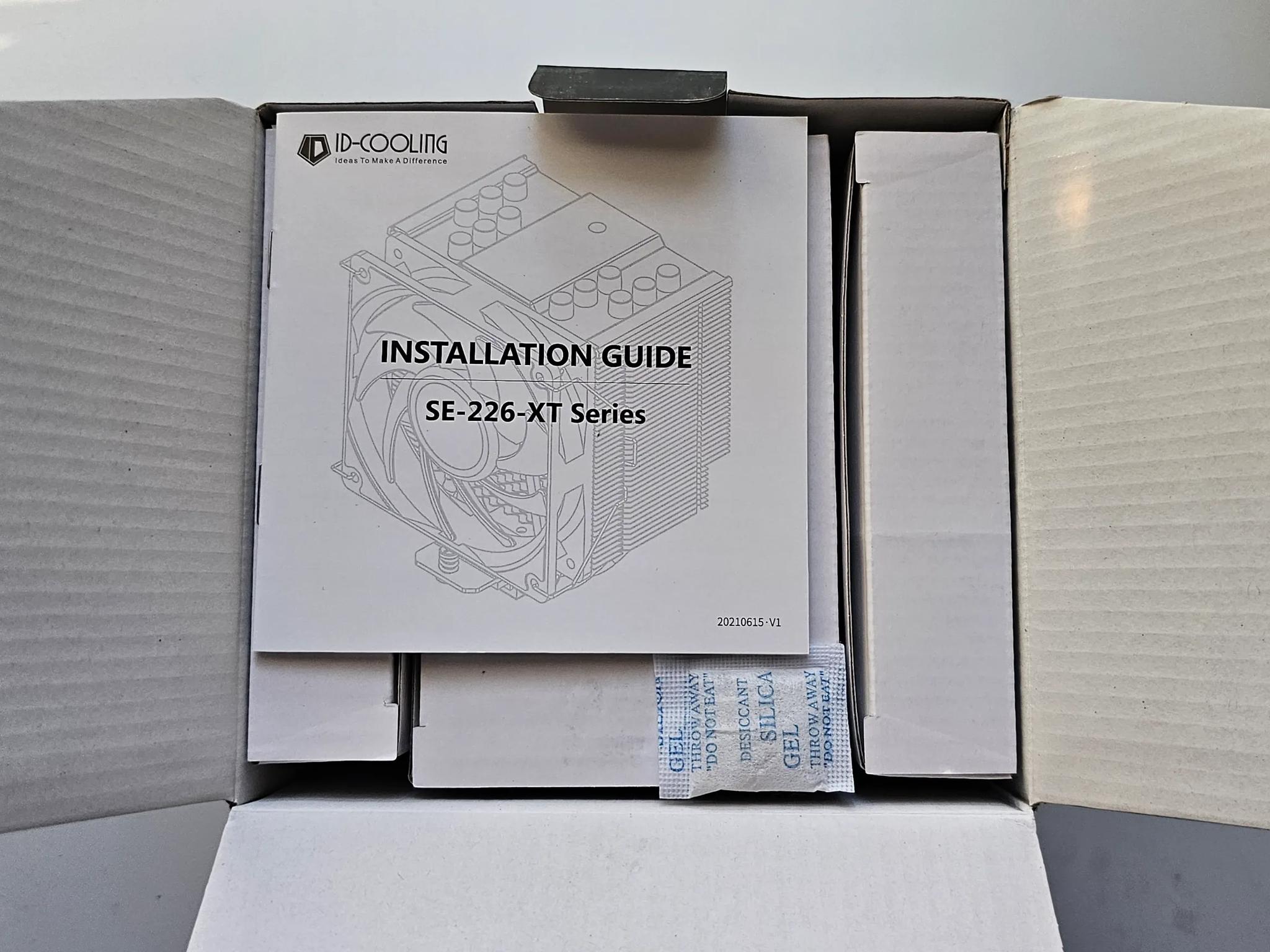 ID-COOLING SE-226-XT BLACK LGA1700 CPU Cooler