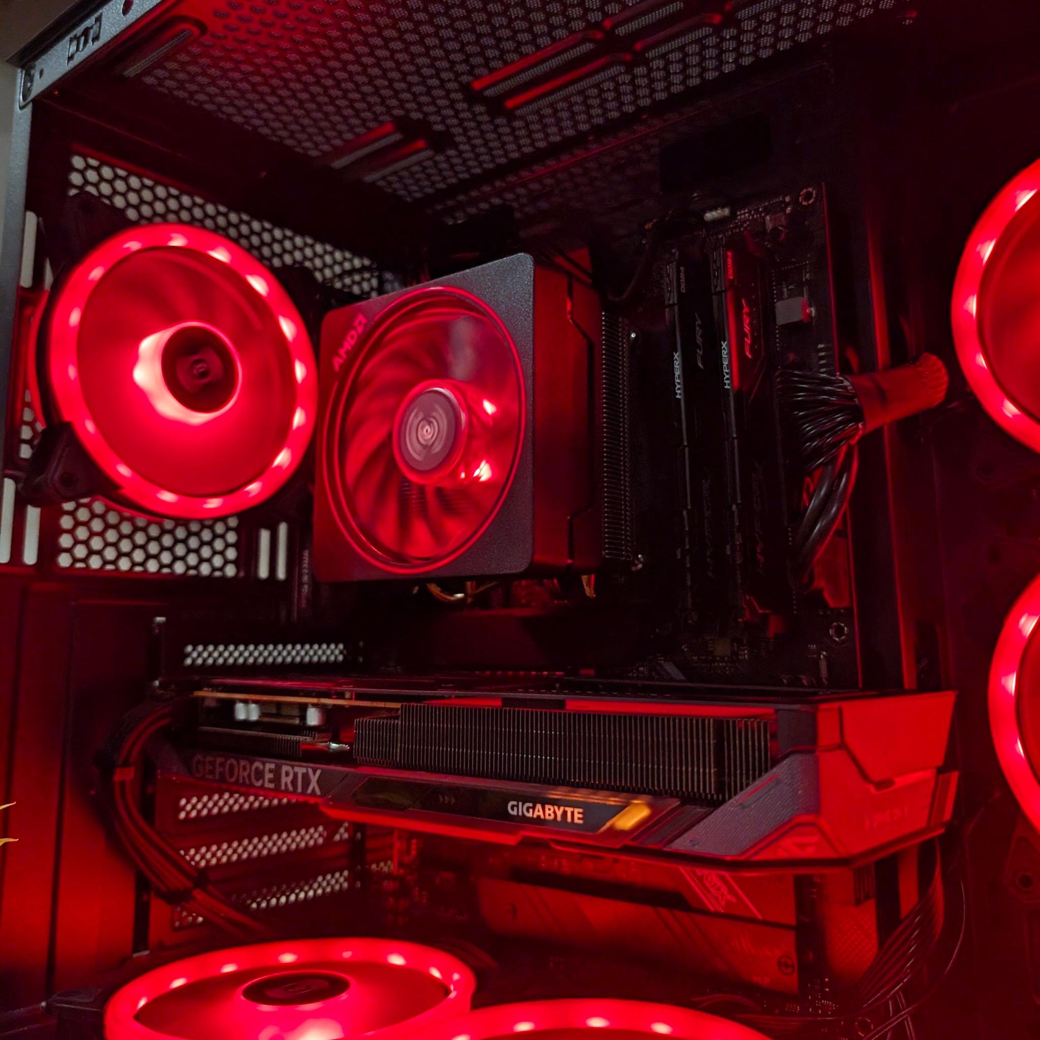 Gaming PC // RTX 5060 - Ryzen 5 5600X