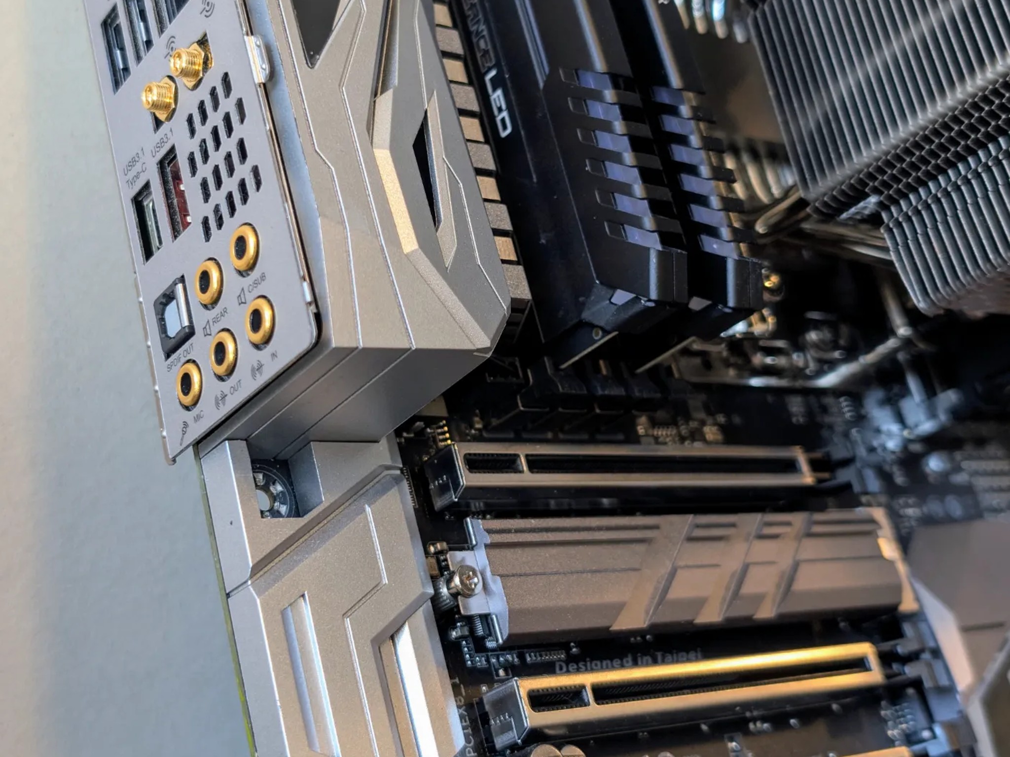 ⭐Bundle⭐Gigabyte X399 Designare Threadripper 1950X 64GB RAM