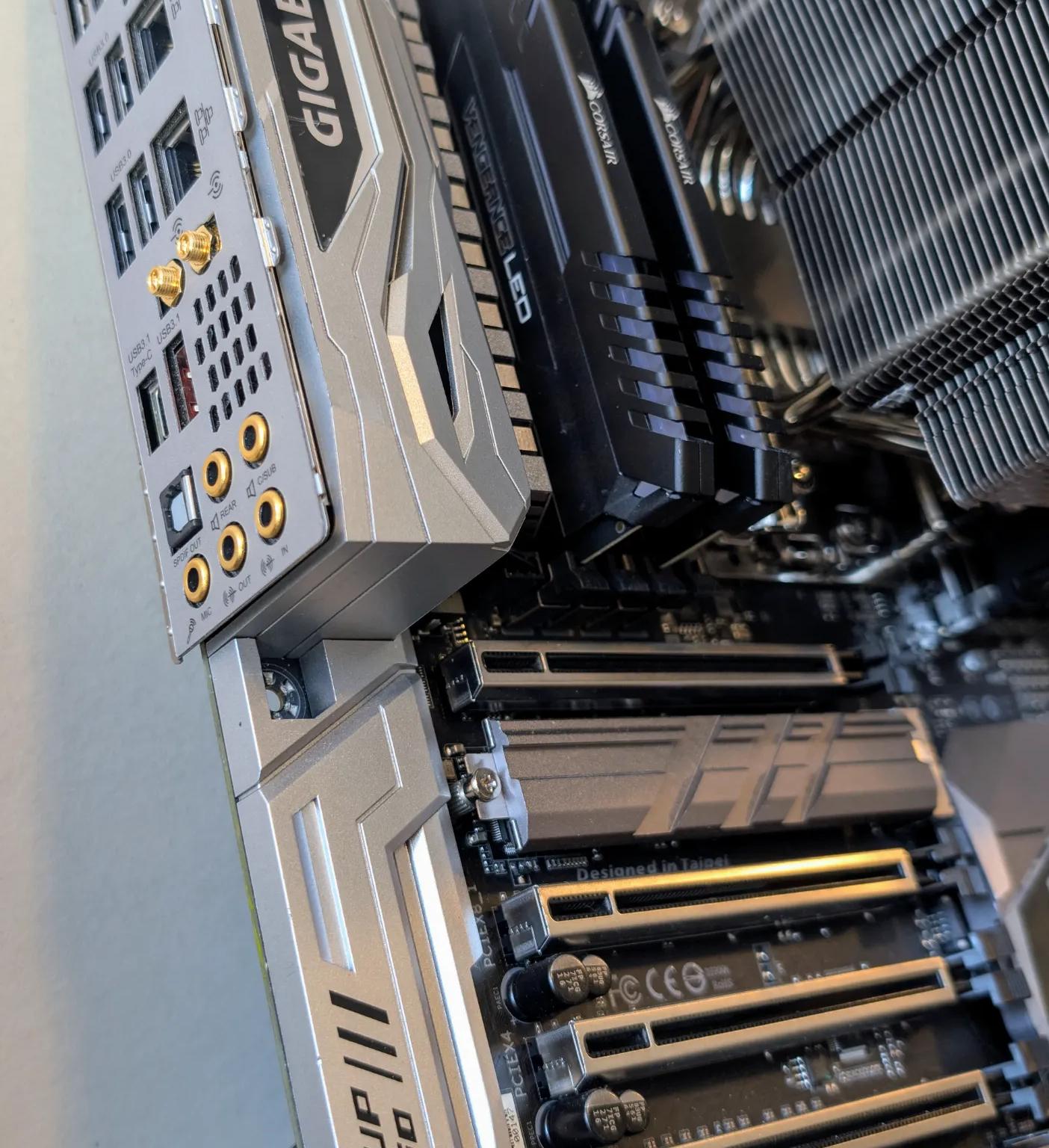 ⭐Bundle⭐Gigabyte X399 Designare Threadripper 1950X 64GB RAM