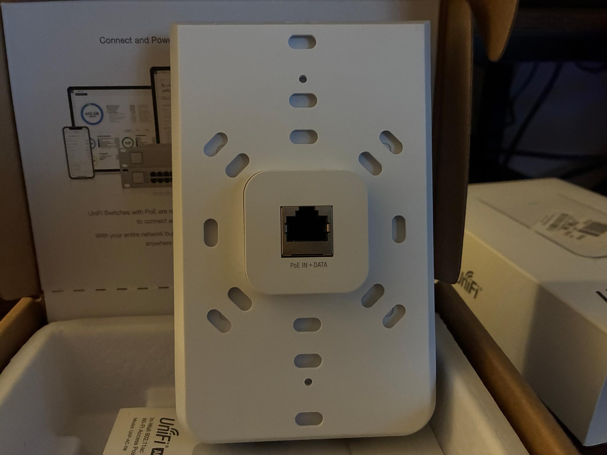 Ubiquiti Unifi AC In-Wall Wireless Access Point