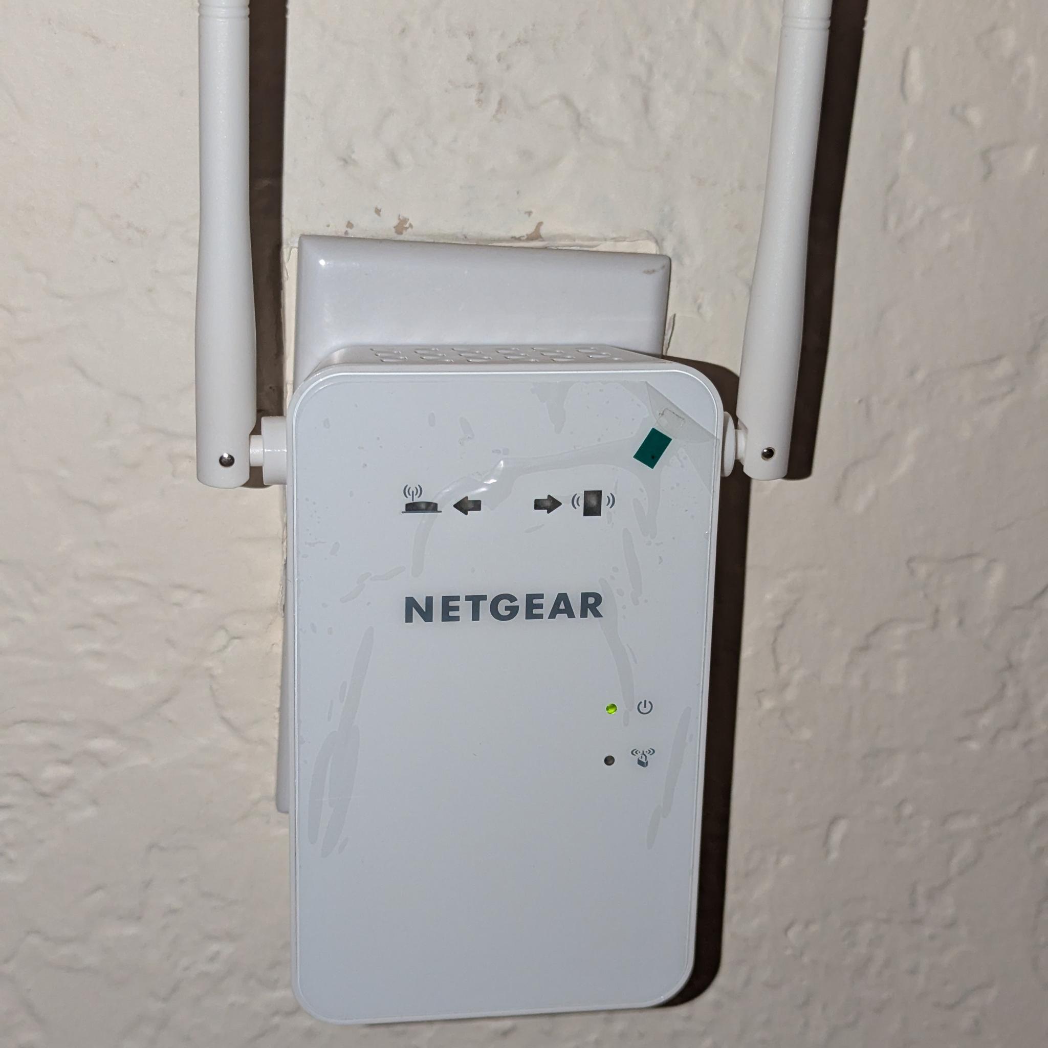 Netgear AC750 Dual Band WiFi Range Extender
