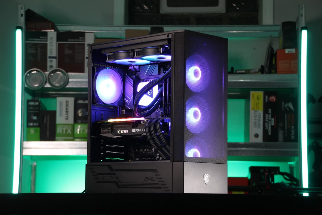 ゲーミングPC i7 12700K RTX3080 NZXT ＋Corsair 𝙇𝙐𝘾𝙆𝙔 // Core i7-12700K, RTX 3080 // Upper Mid-Range Gaming