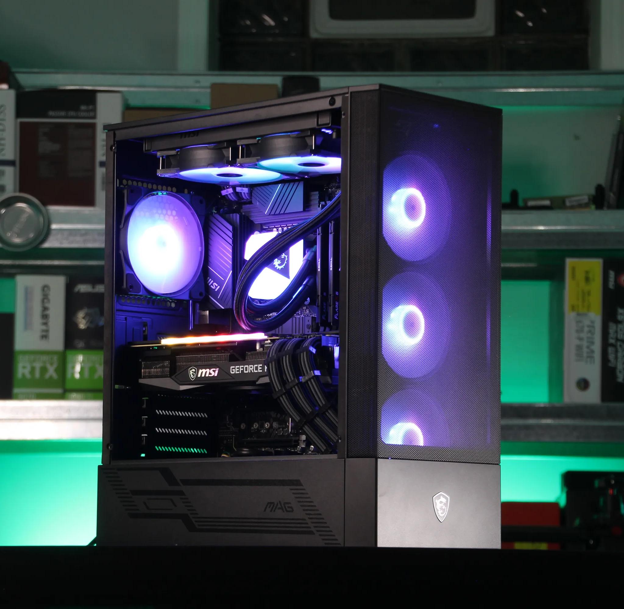 𝙇𝙐𝘾𝙆𝙔 // Core i7-12700K, RTX 3080 // Upper Mid-Range Gaming PC