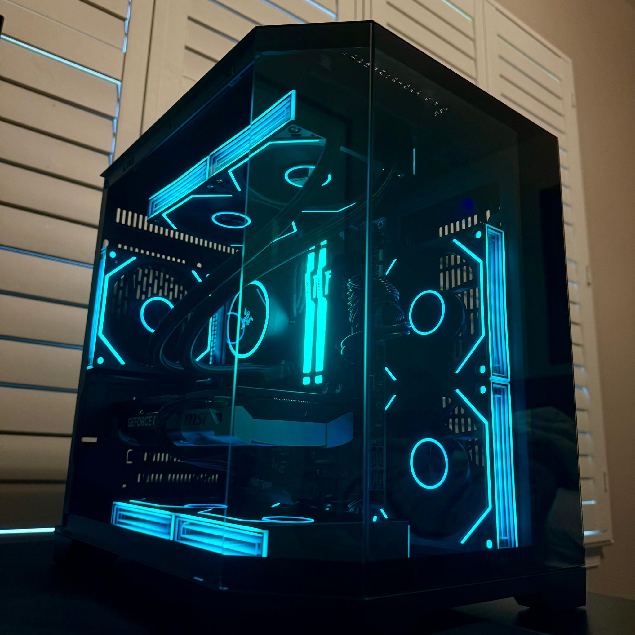 E-Sports Ready Gaming PC — RTX 5060 Ti | Ryzen 5 9600X | 32GB DDR5 | 1TB Gen4 NVMe