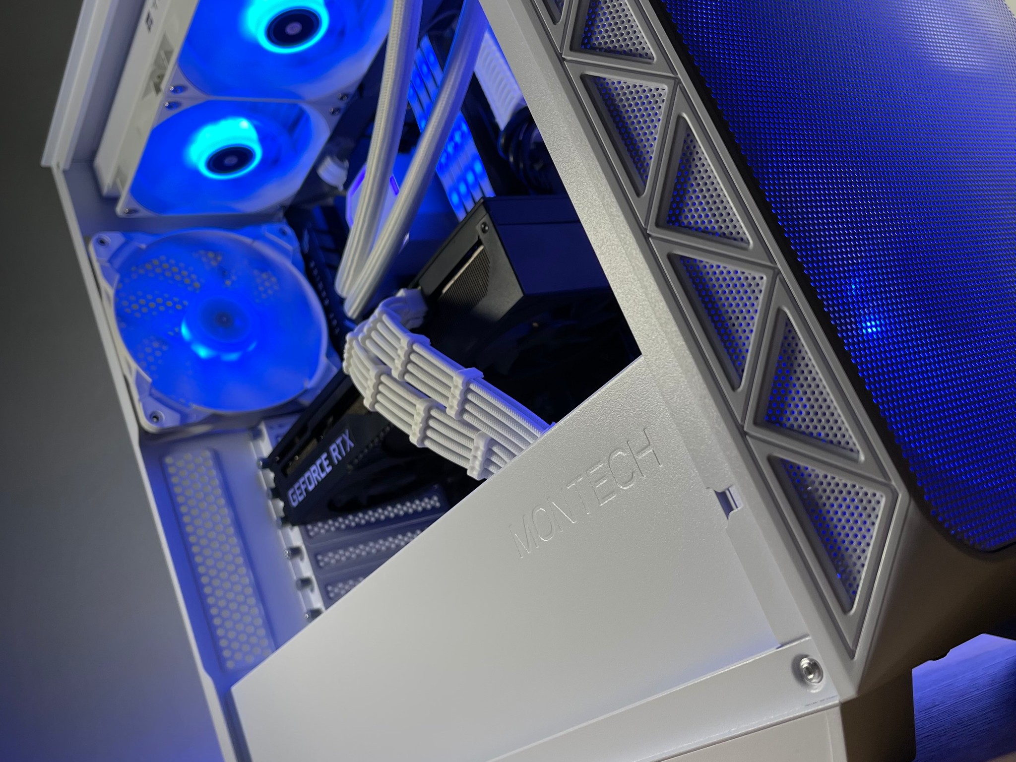 Gaming PC | INTEL i9 12900K | RTX 3080 10GB| 32GB DDR4 3200 C16 | 2TB GEN4 SSD