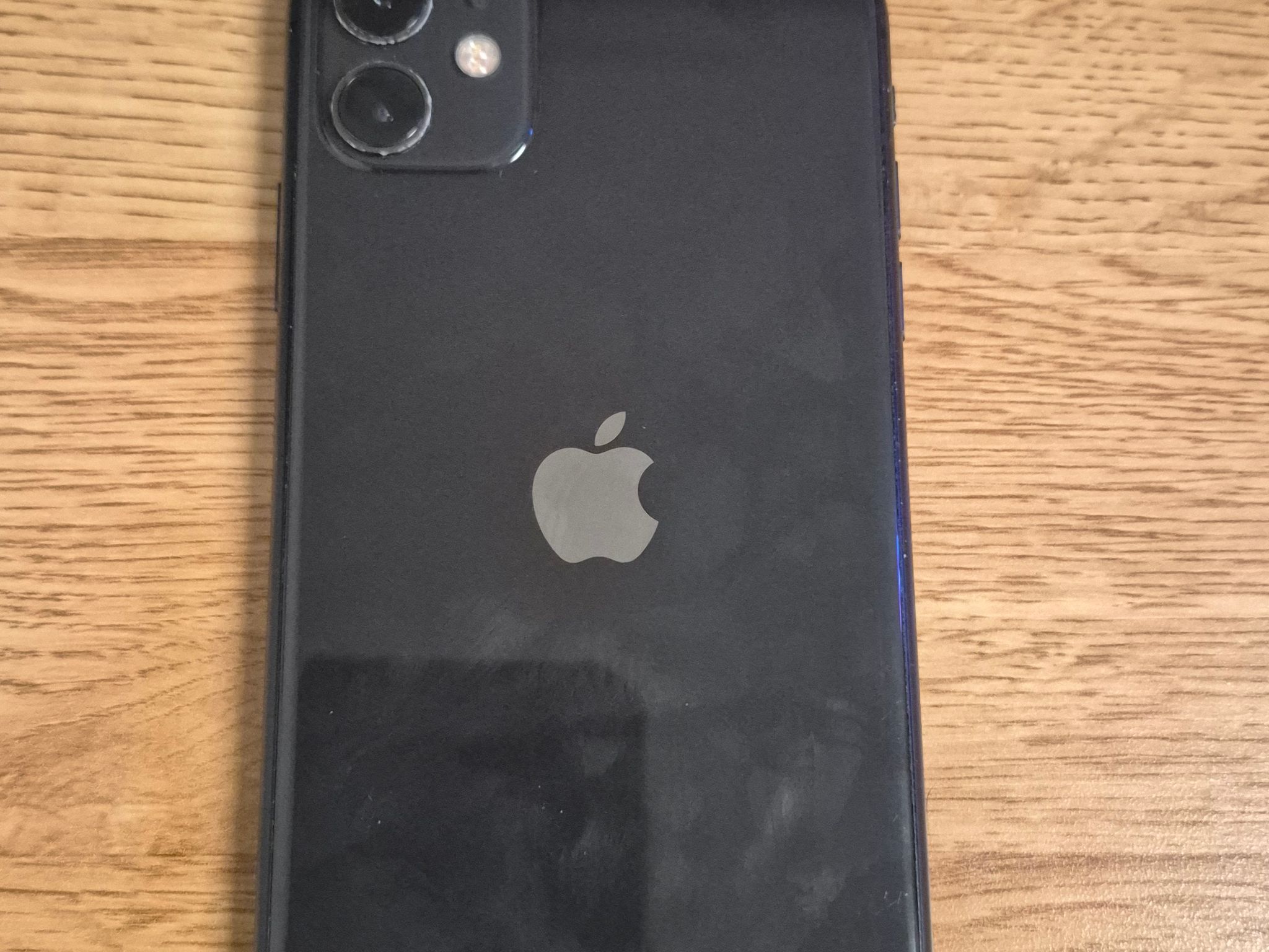 iPhone 11 64GB Unlocked