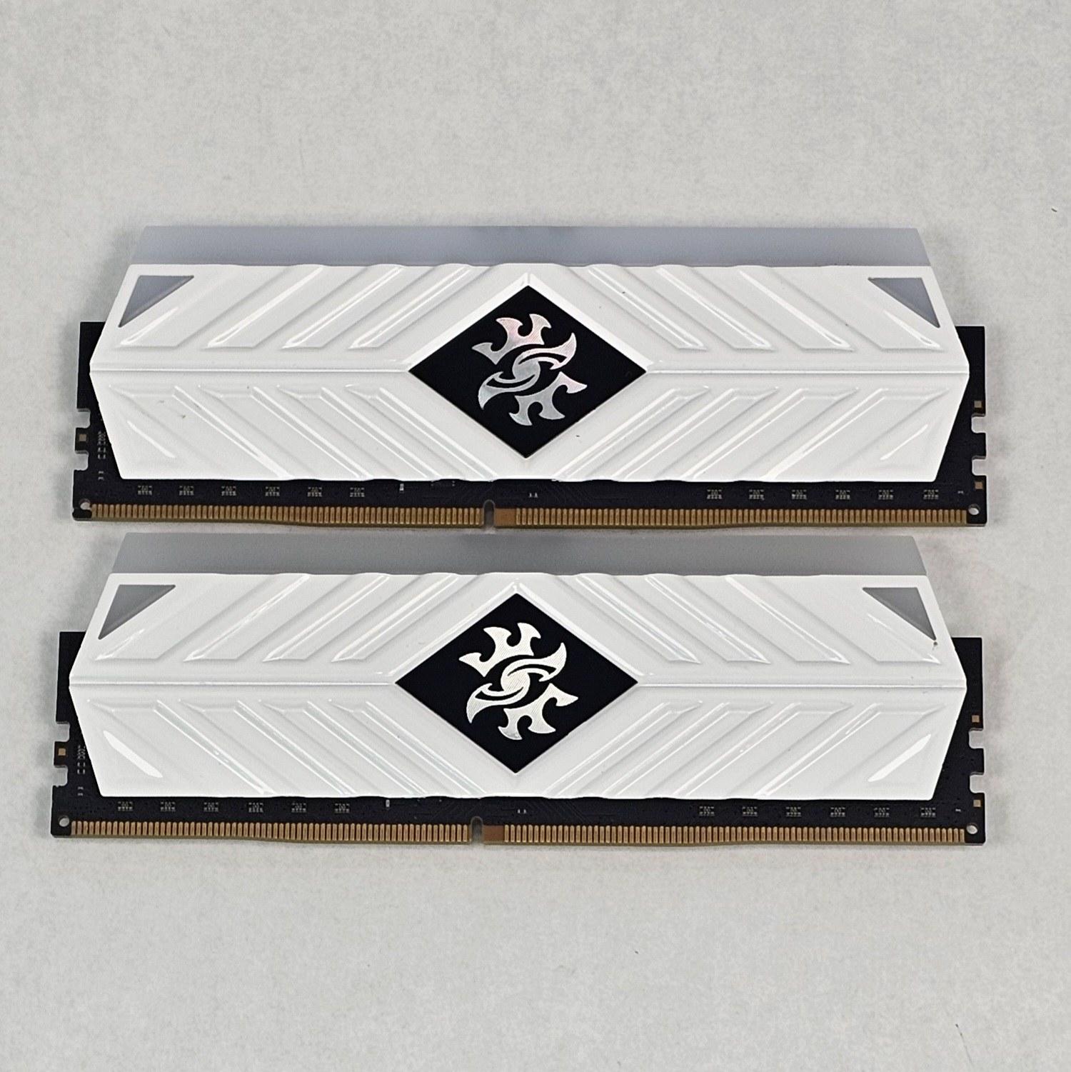 16GB DDR4 (2x8GB) 3200MT/s ADATA XPG
