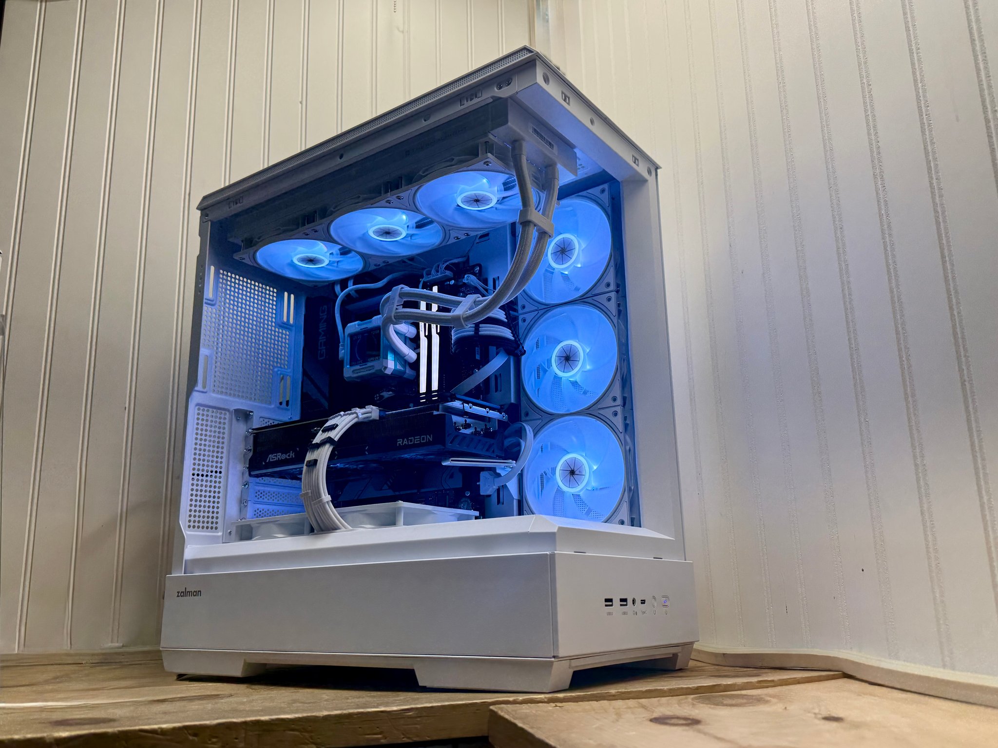 ⚡🔥 THE APEX PREDATOR  V2🔥⚡🧠 Ryzen 7 7800X3D | 🔥 RX 9070 XT 16GB | 🚀 32GB DDR5 | ⚡ 2TB  NVMe